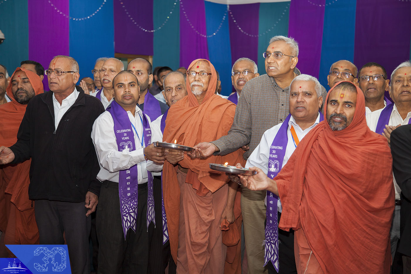 ©1987-2017 SKS Swaminarayan Temple East London