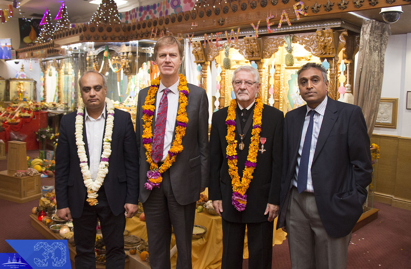 034 - ©1987-2017 SKS Swaminarayan Temple East London