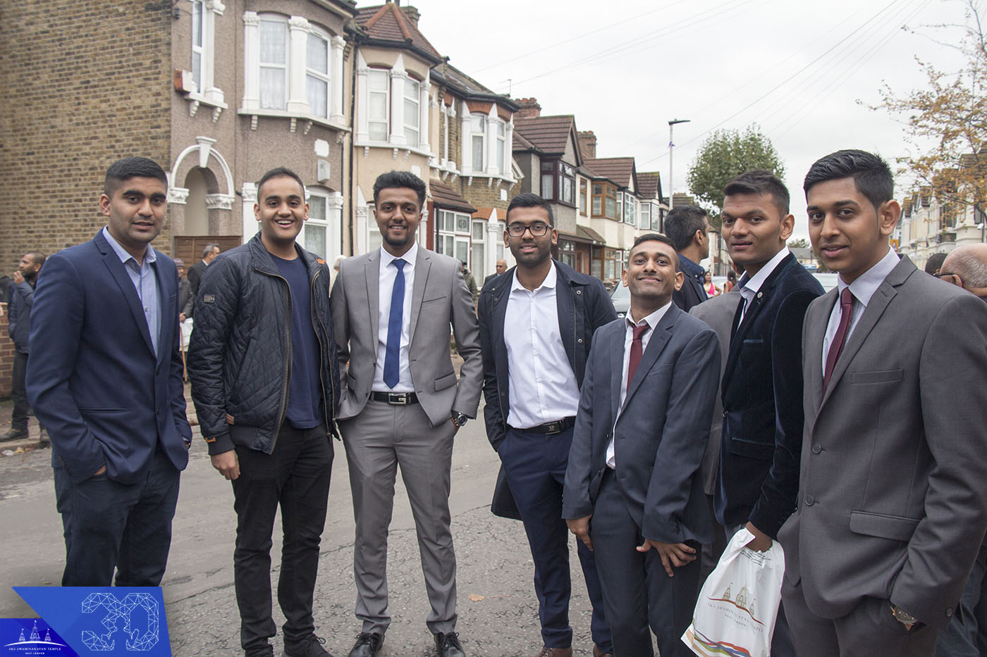 ©1987-2017 SKS Swaminarayan Temple East London
