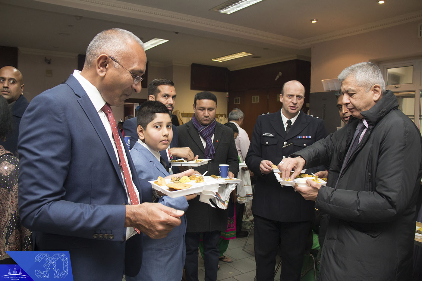 ©1987-2017 SKS Swaminarayan Temple East London