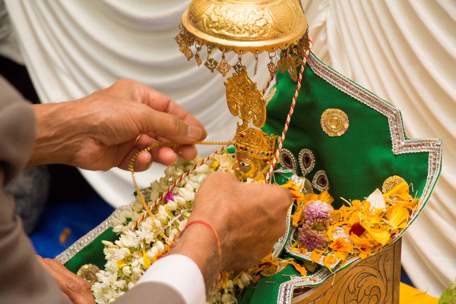 IMG 2708 - ©1987-2017 SKS Swaminarayan Temple East London