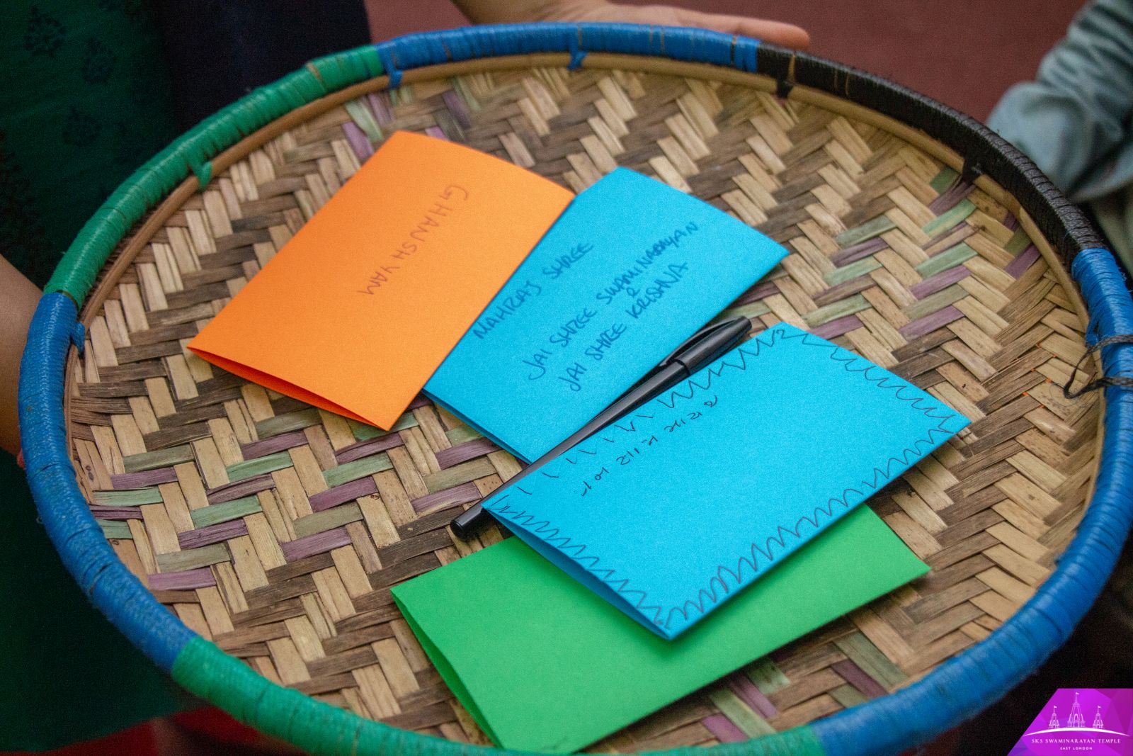 ©1987-2017 SKS Swaminarayan Temple East London