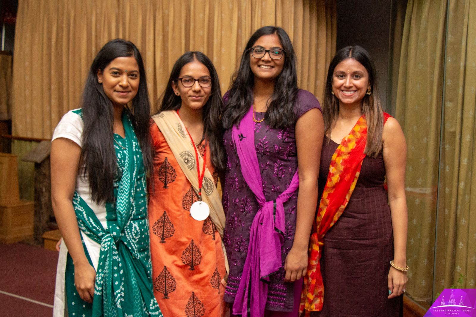 ©1987-2017 SKS Swaminarayan Temple East London