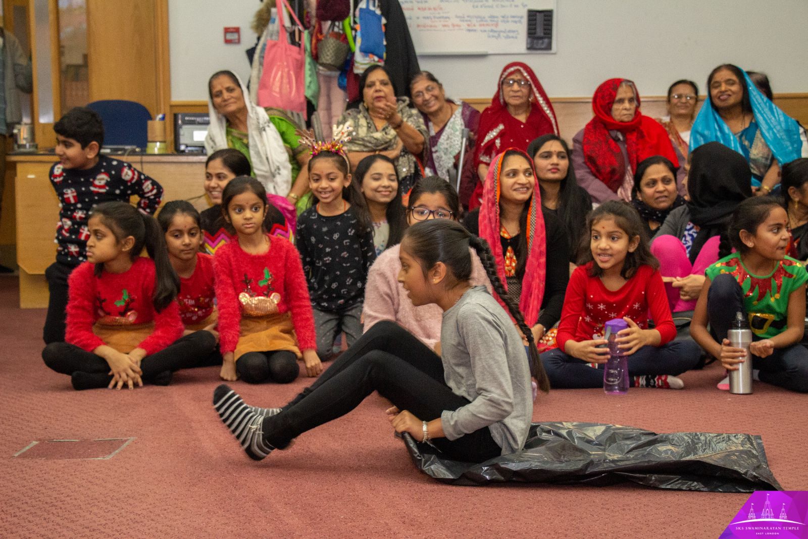 ©1987-2017 SKS Swaminarayan Temple East London