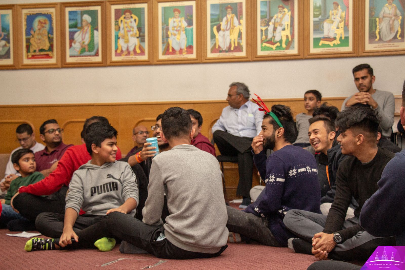 ©1987-2017 SKS Swaminarayan Temple East London