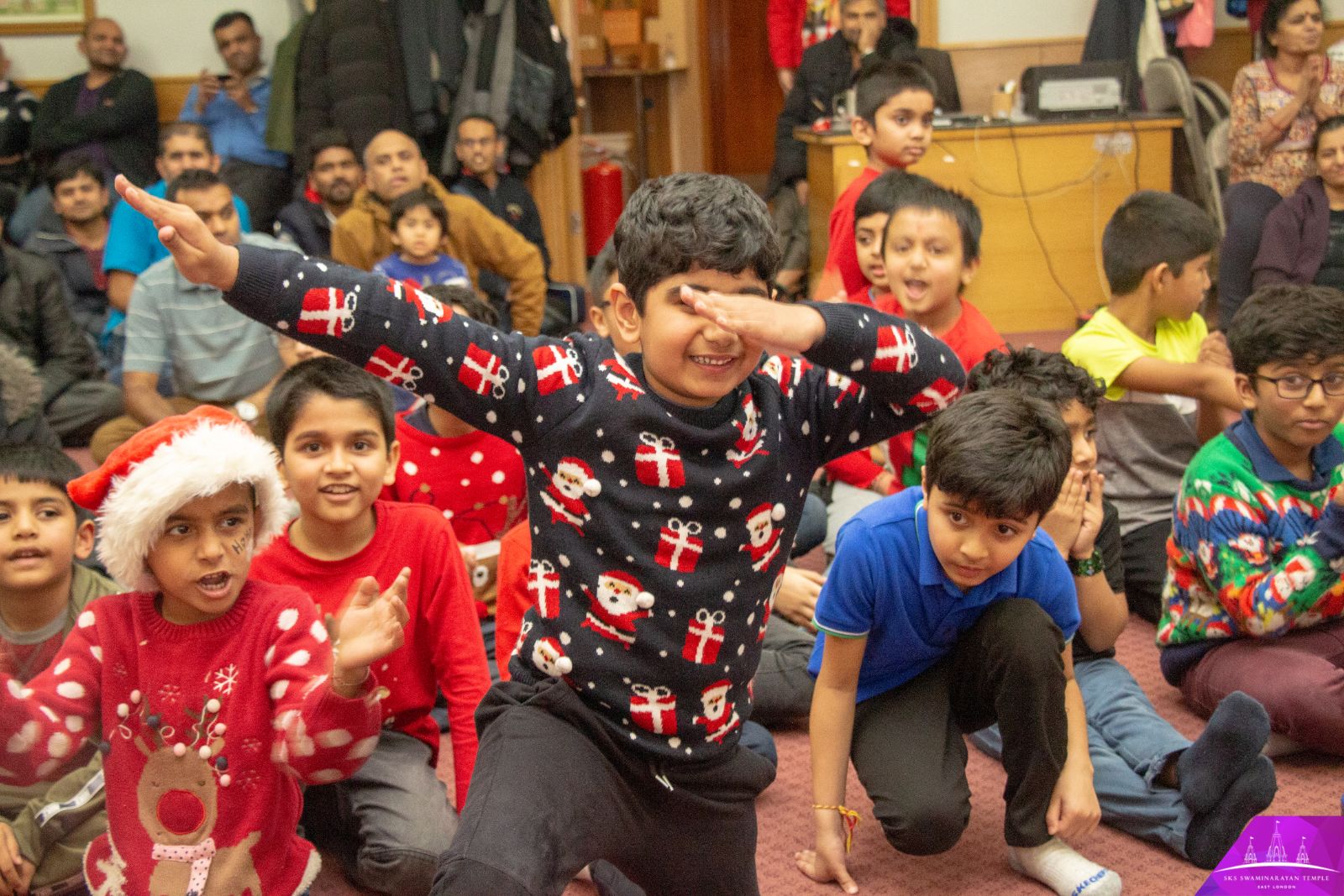 ©1987-2017 SKS Swaminarayan Temple East London