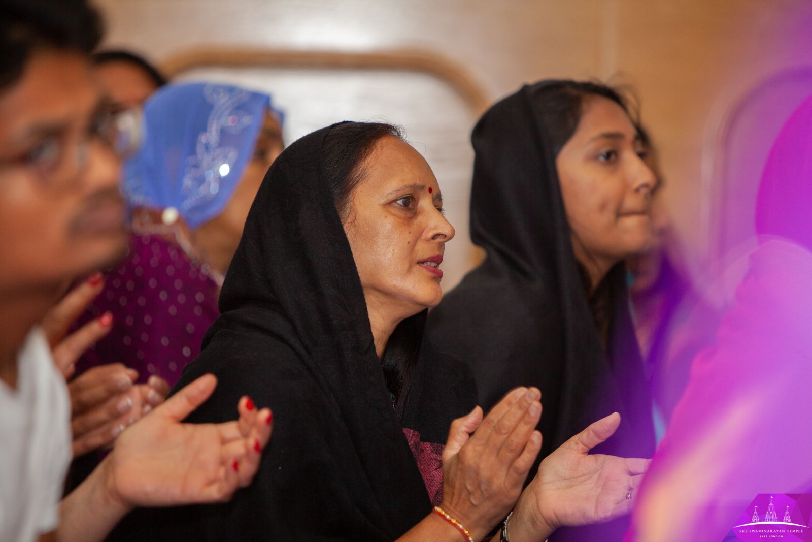 ©1987-2017 SKS Swaminarayan Temple East London