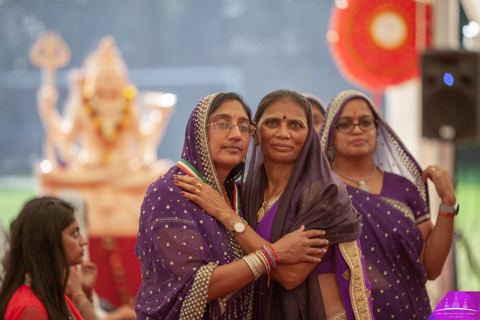 ©1987-2017 SKS Swaminarayan Temple East London