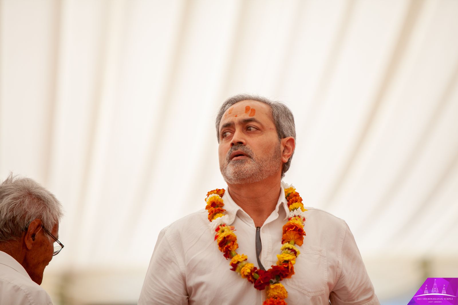 ©1987-2017 SKS Swaminarayan Temple East London