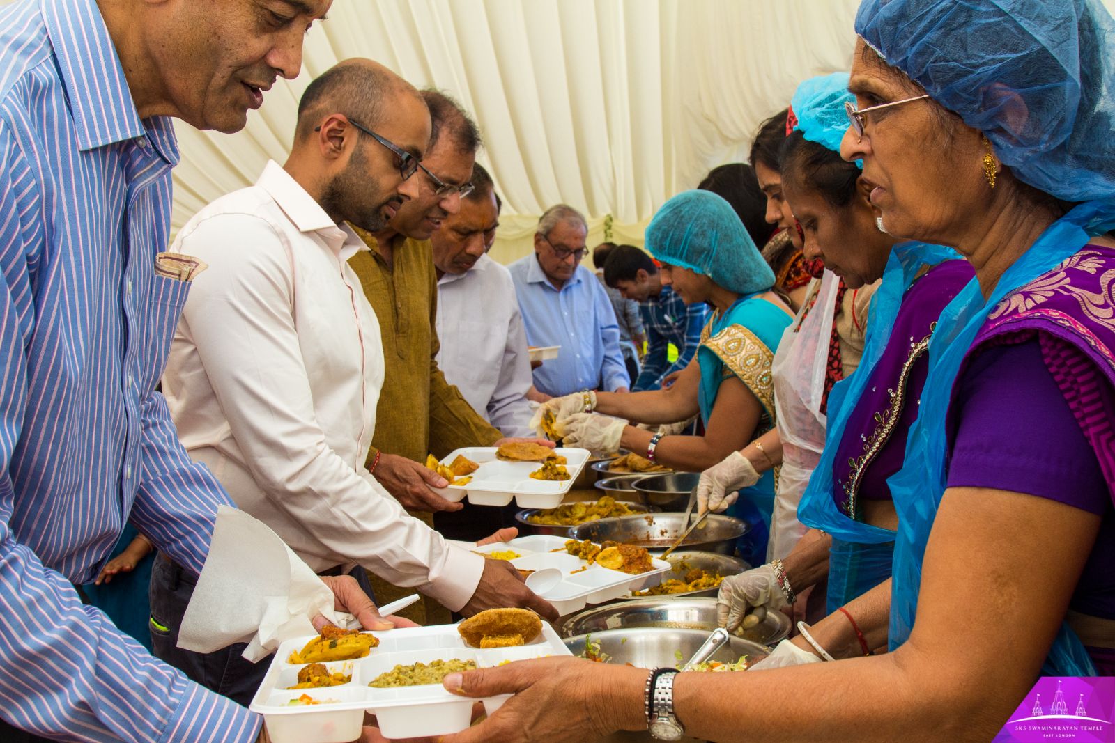 ©1987-2017 SKS Swaminarayan Temple East London