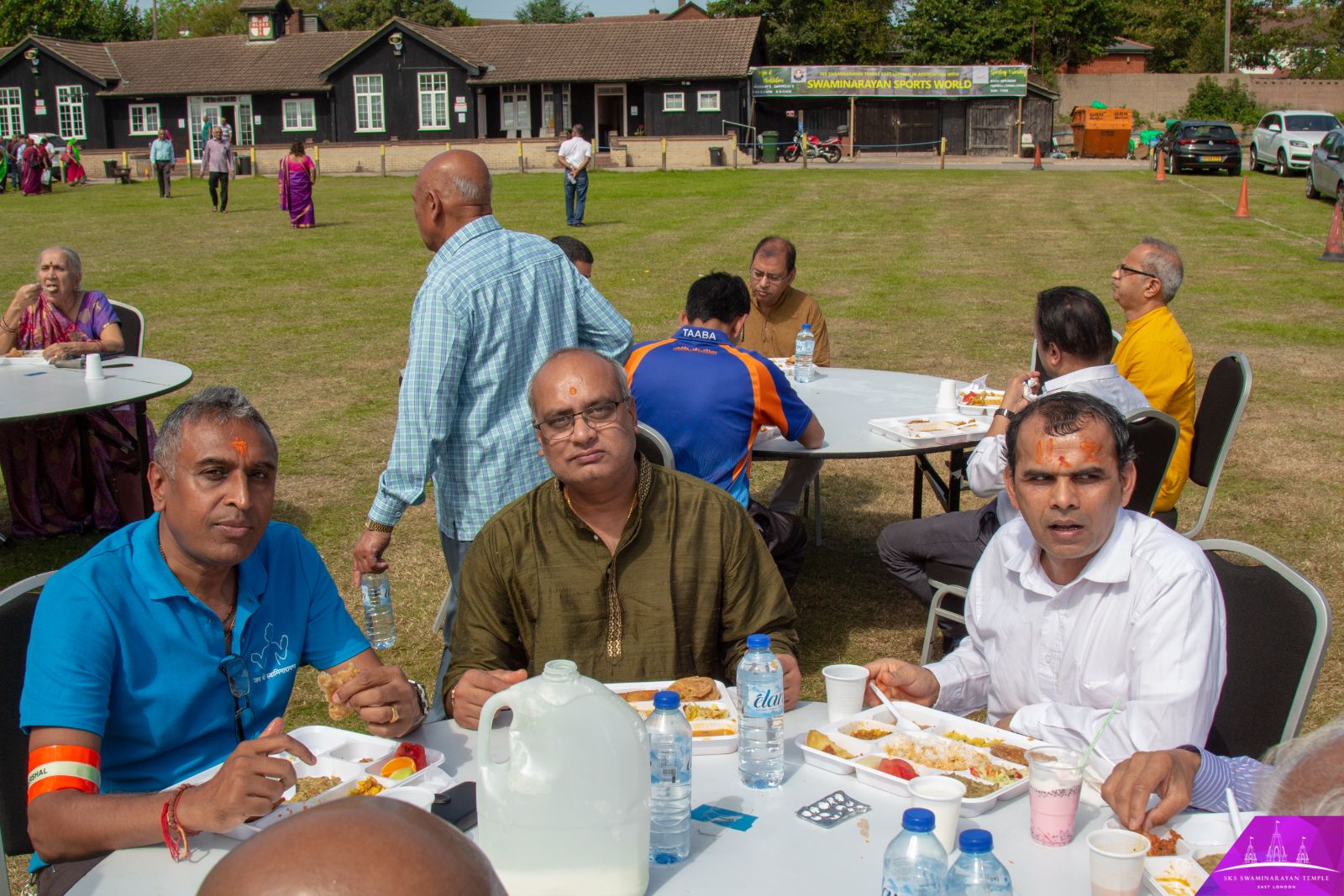 ©1987-2017 SKS Swaminarayan Temple East London