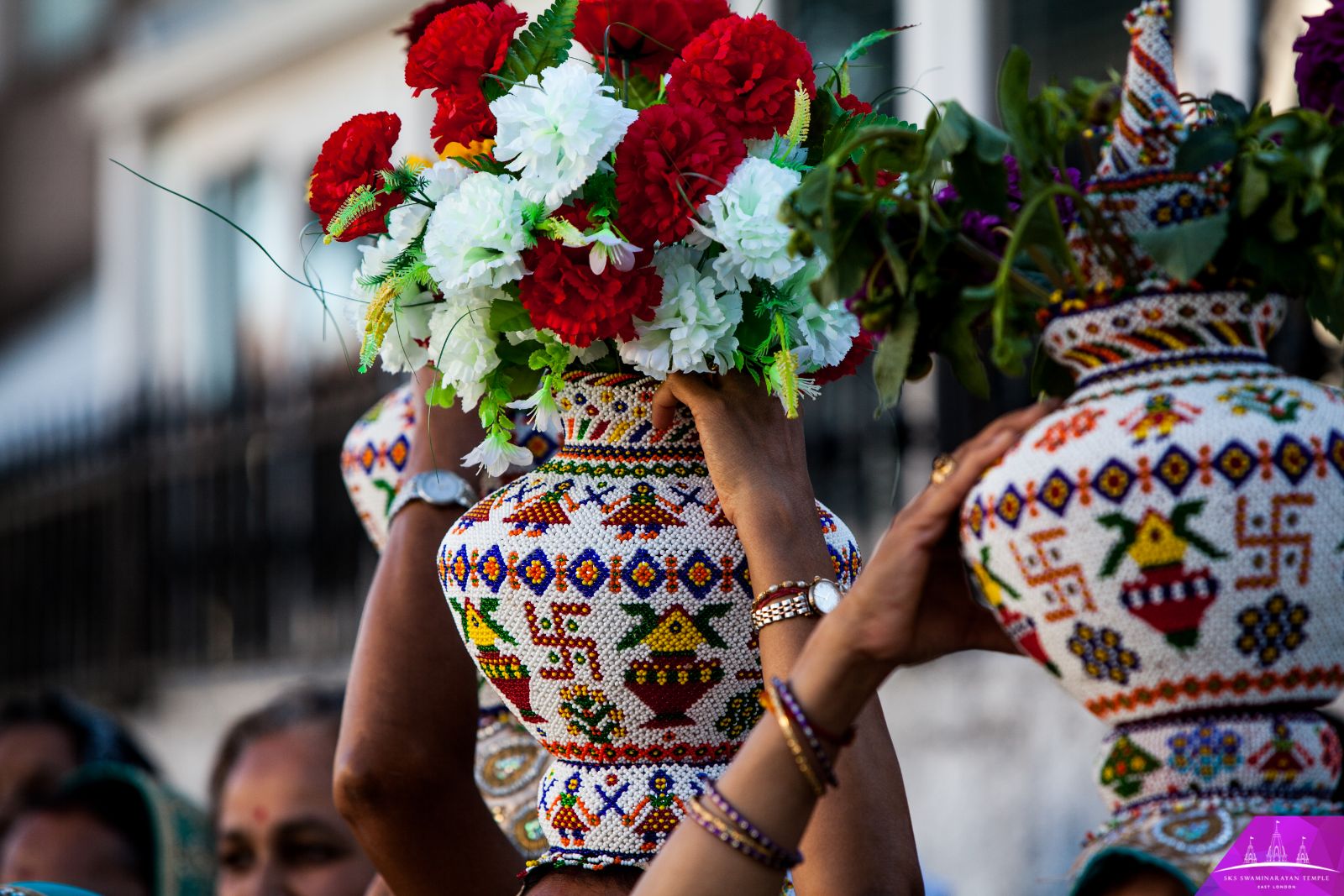 ©1987-2017 SKS Swaminarayan Temple East London