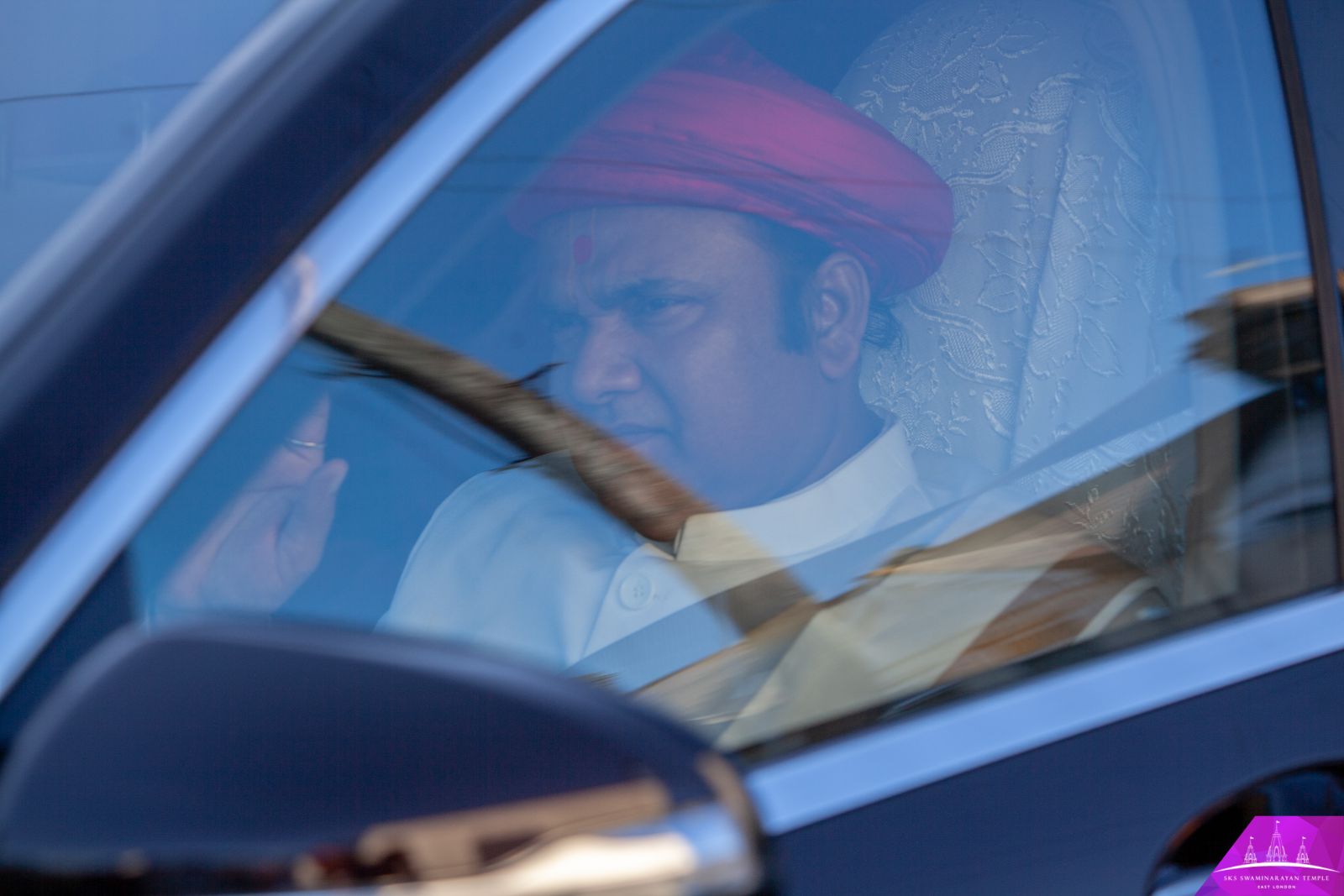 ©1987-2017 SKS Swaminarayan Temple East London