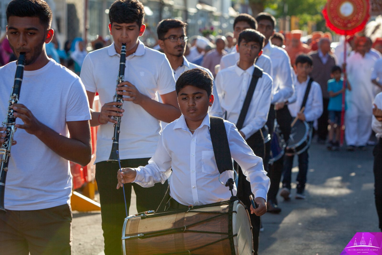 ©1987-2017 SKS Swaminarayan Temple East London