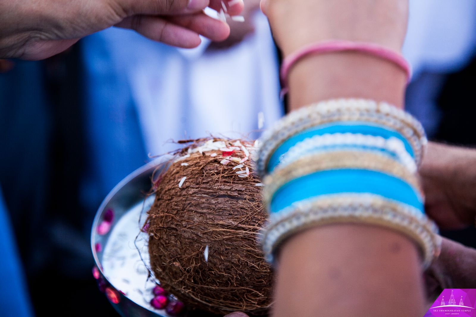 ©1987-2017 SKS Swaminarayan Temple East London
