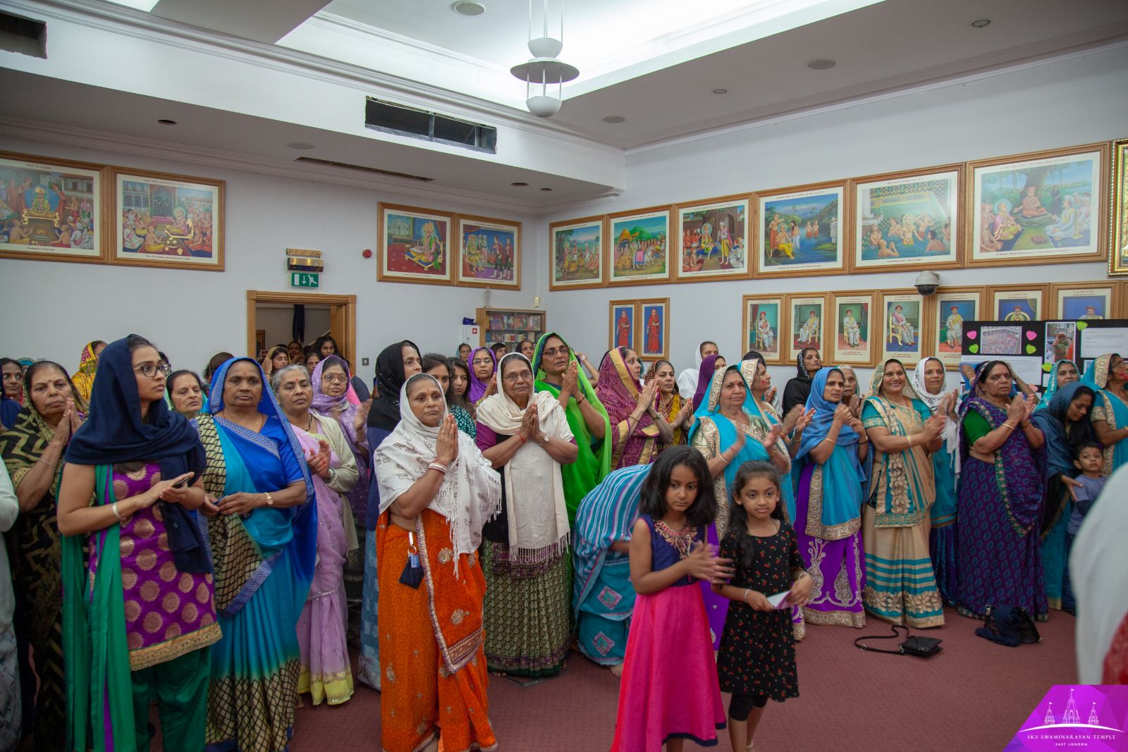 ©1987-2017 SKS Swaminarayan Temple East London