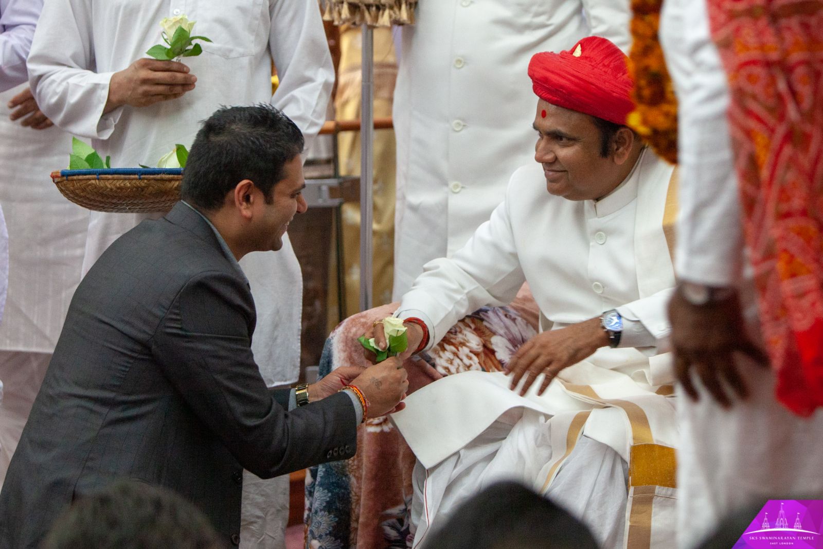 ©1987-2017 SKS Swaminarayan Temple East London