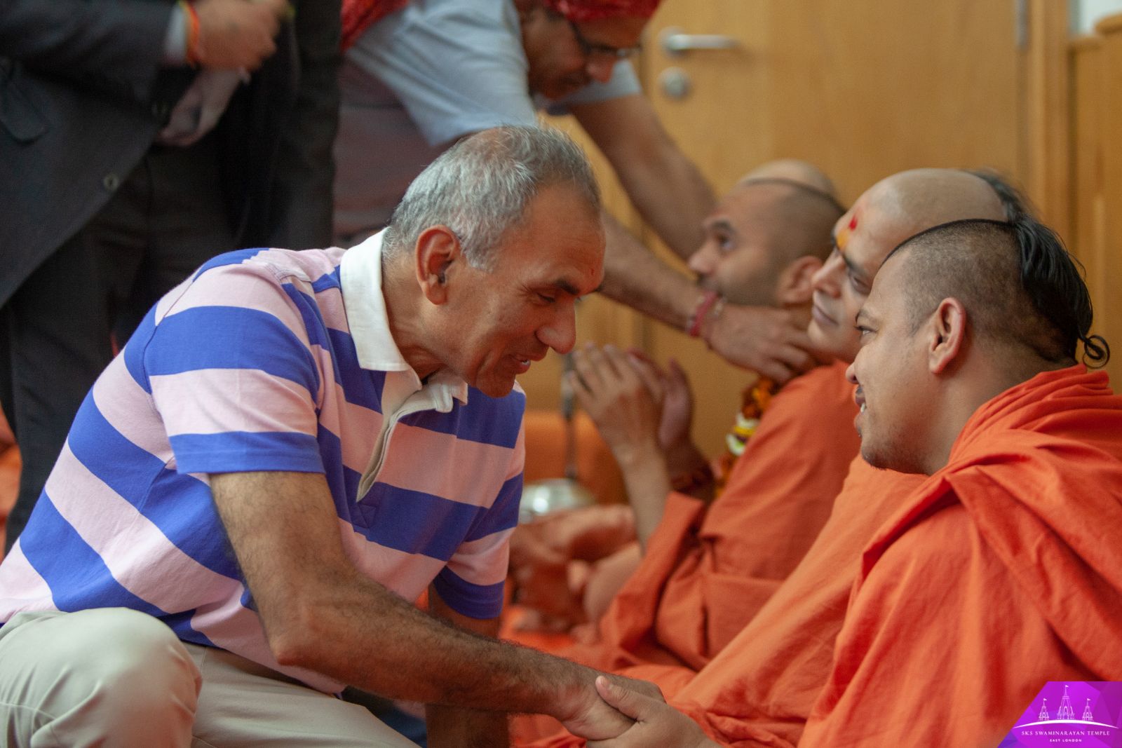 ©1987-2017 SKS Swaminarayan Temple East London