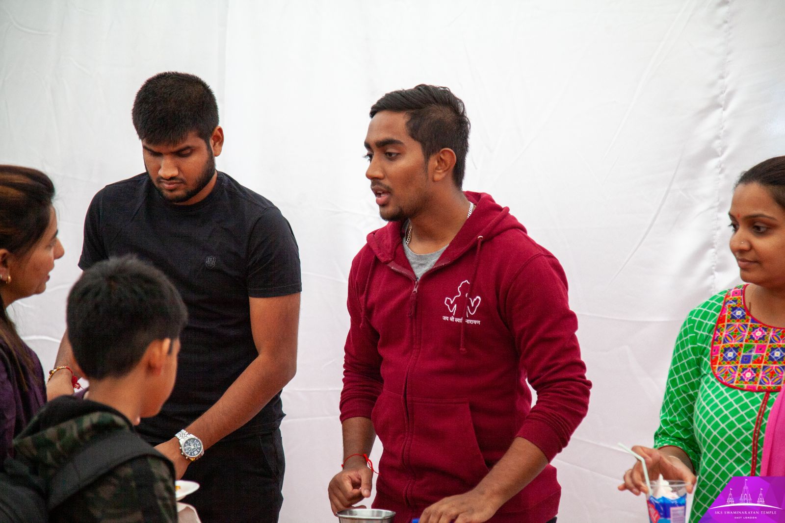 ©1987-2017 SKS Swaminarayan Temple East London