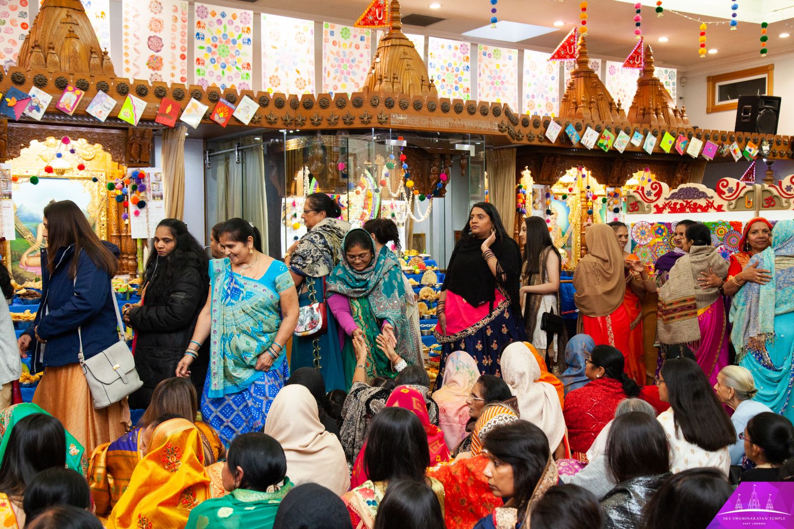 ©1987-2017 SKS Swaminarayan Temple East London