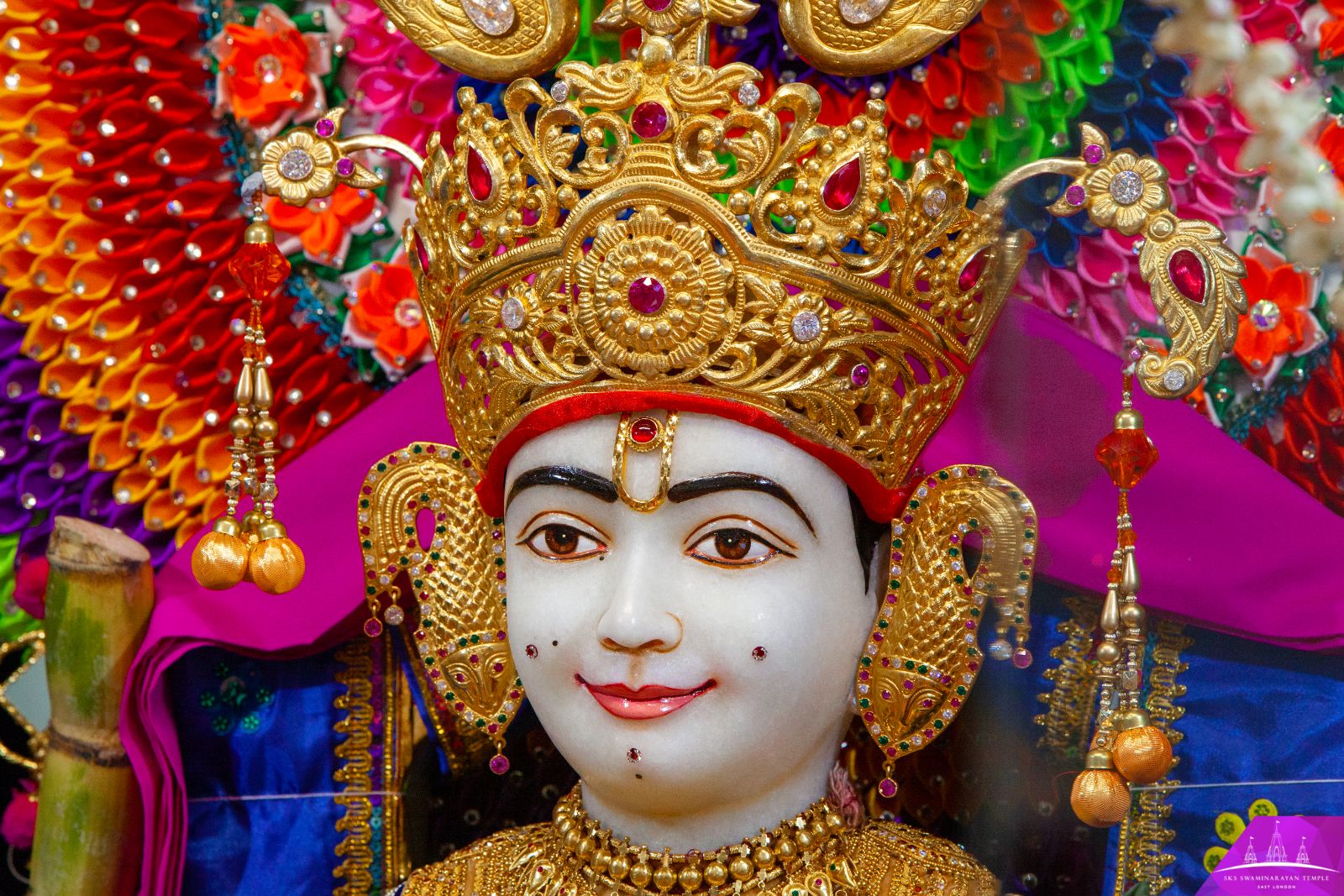 ©1987-2017 SKS Swaminarayan Temple East London