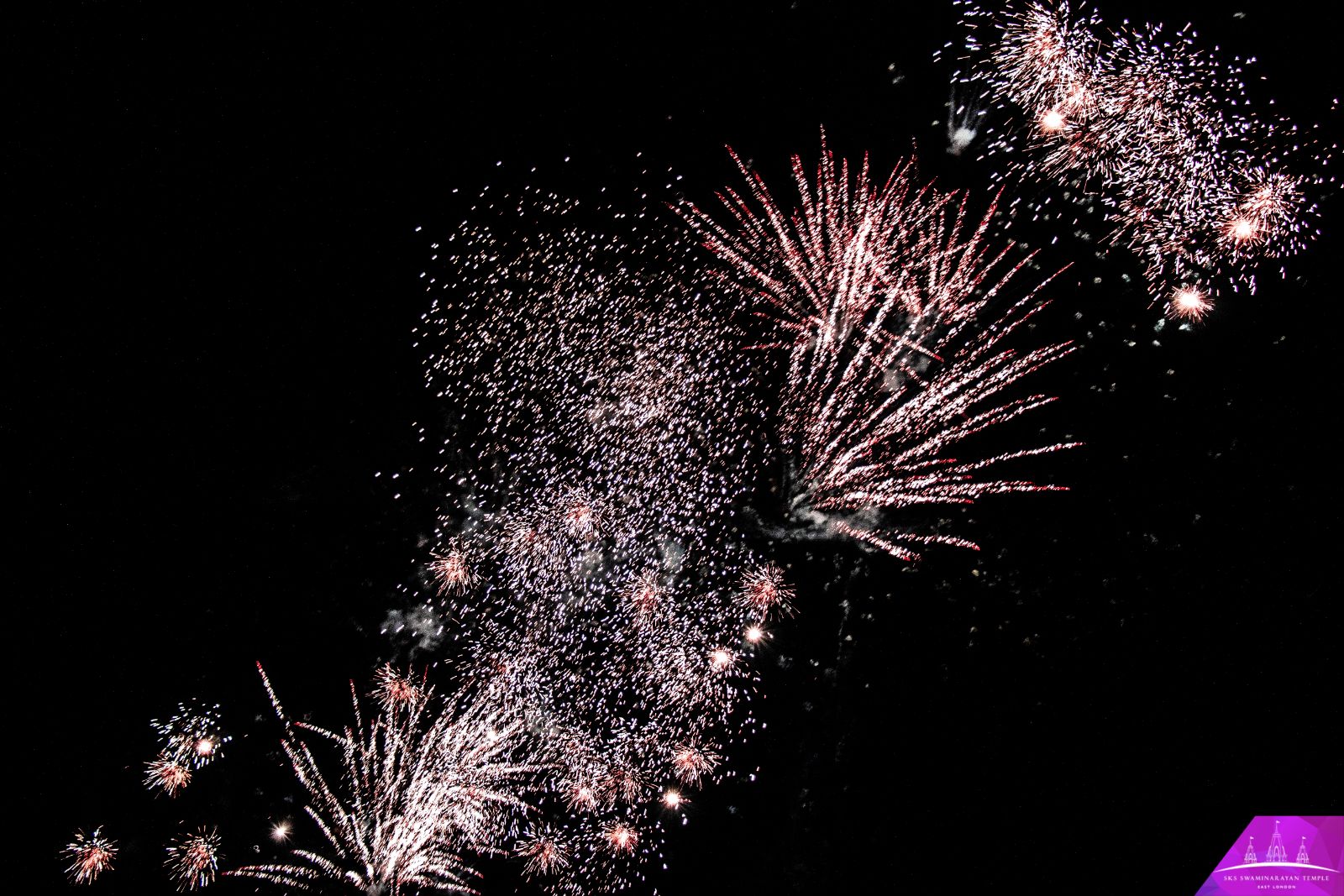 ©1987-2017 SKS Swaminarayan Temple East London