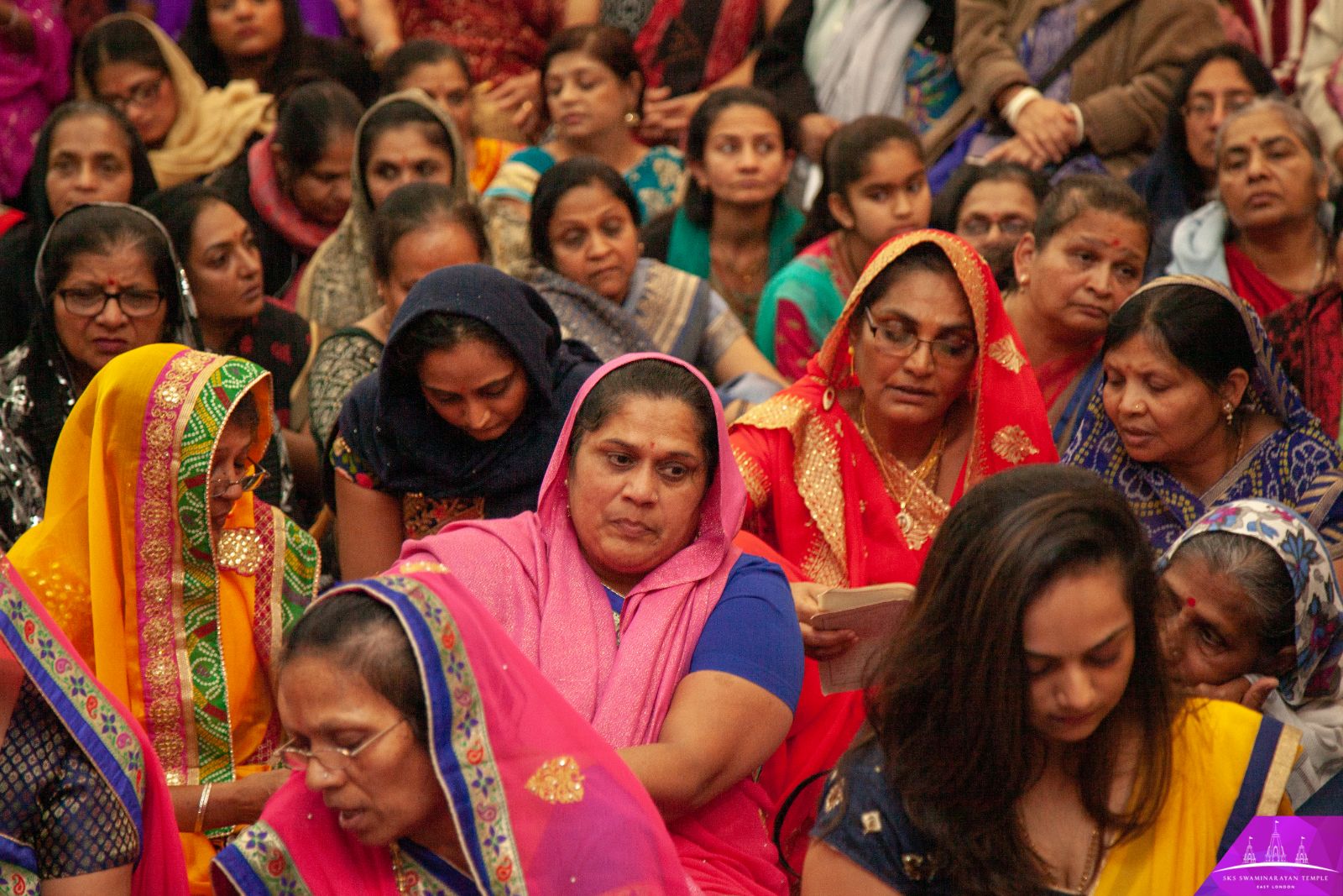 ©1987-2017 SKS Swaminarayan Temple East London