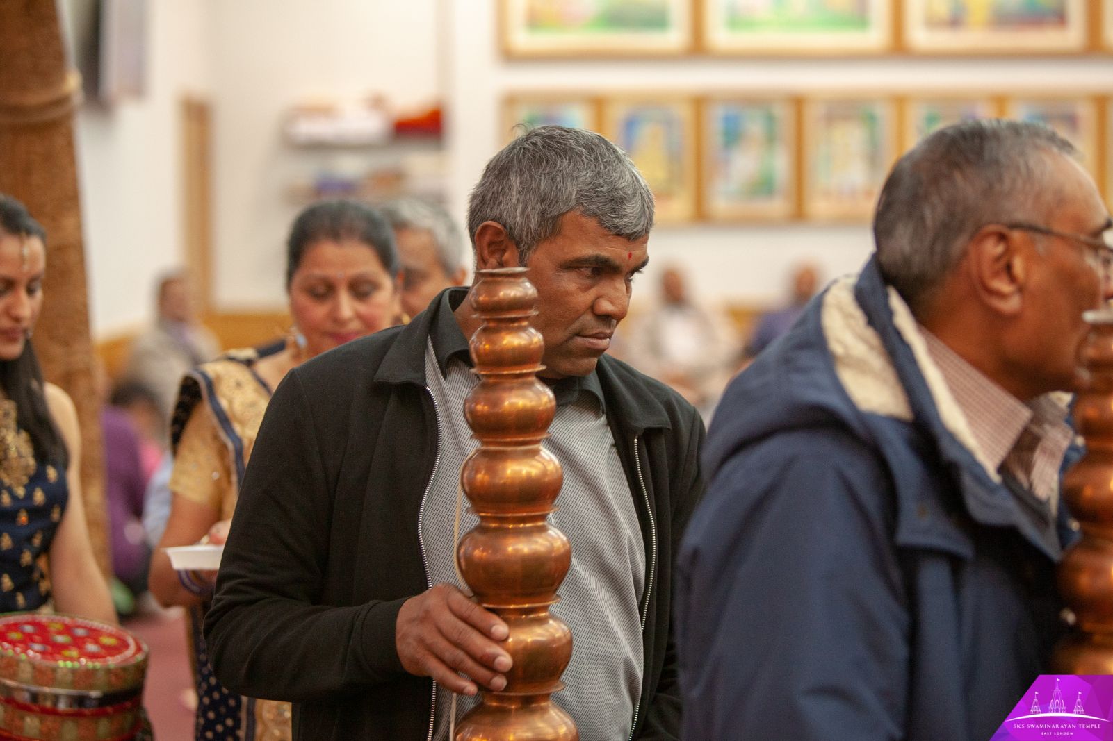 ©1987-2017 SKS Swaminarayan Temple East London