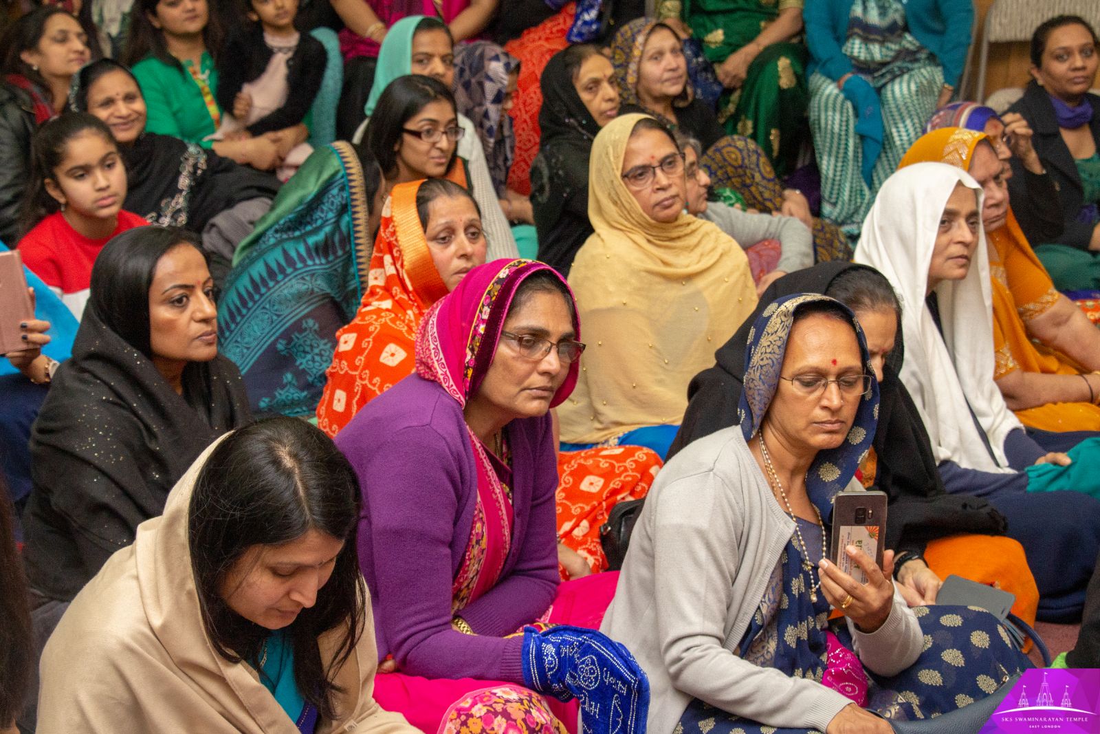 ©1987-2017 SKS Swaminarayan Temple East London