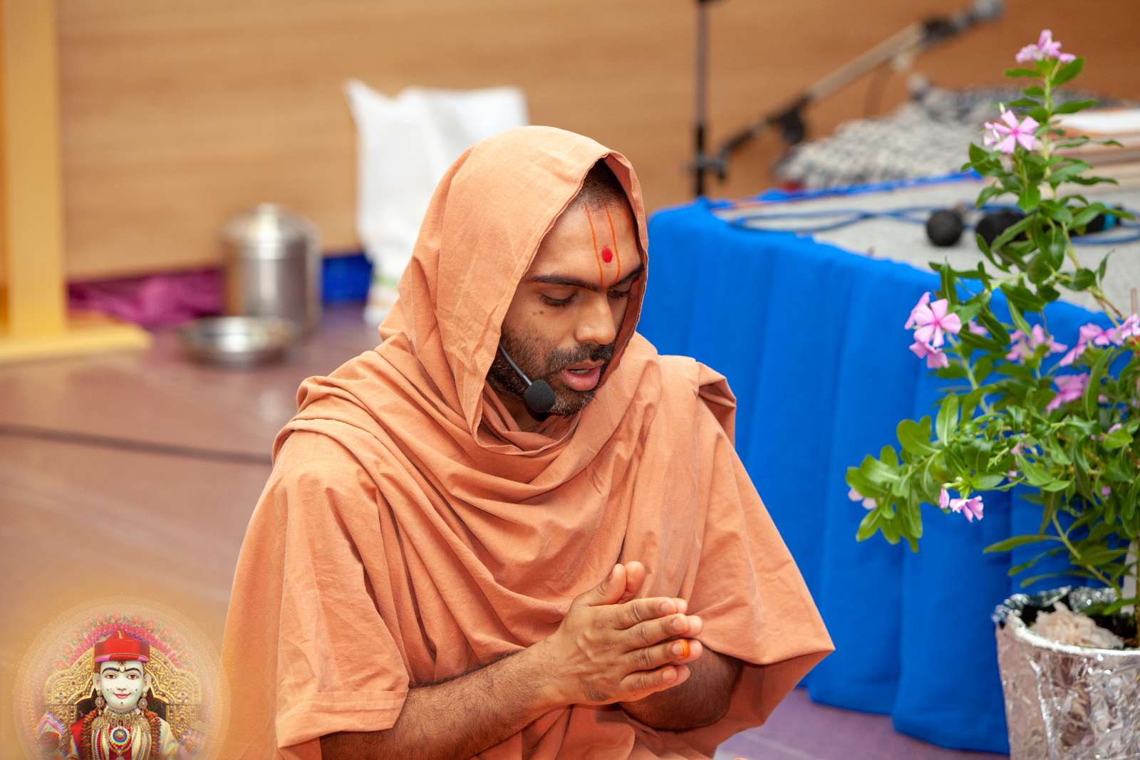 ©1987-2017 SKS Swaminarayan Temple East London