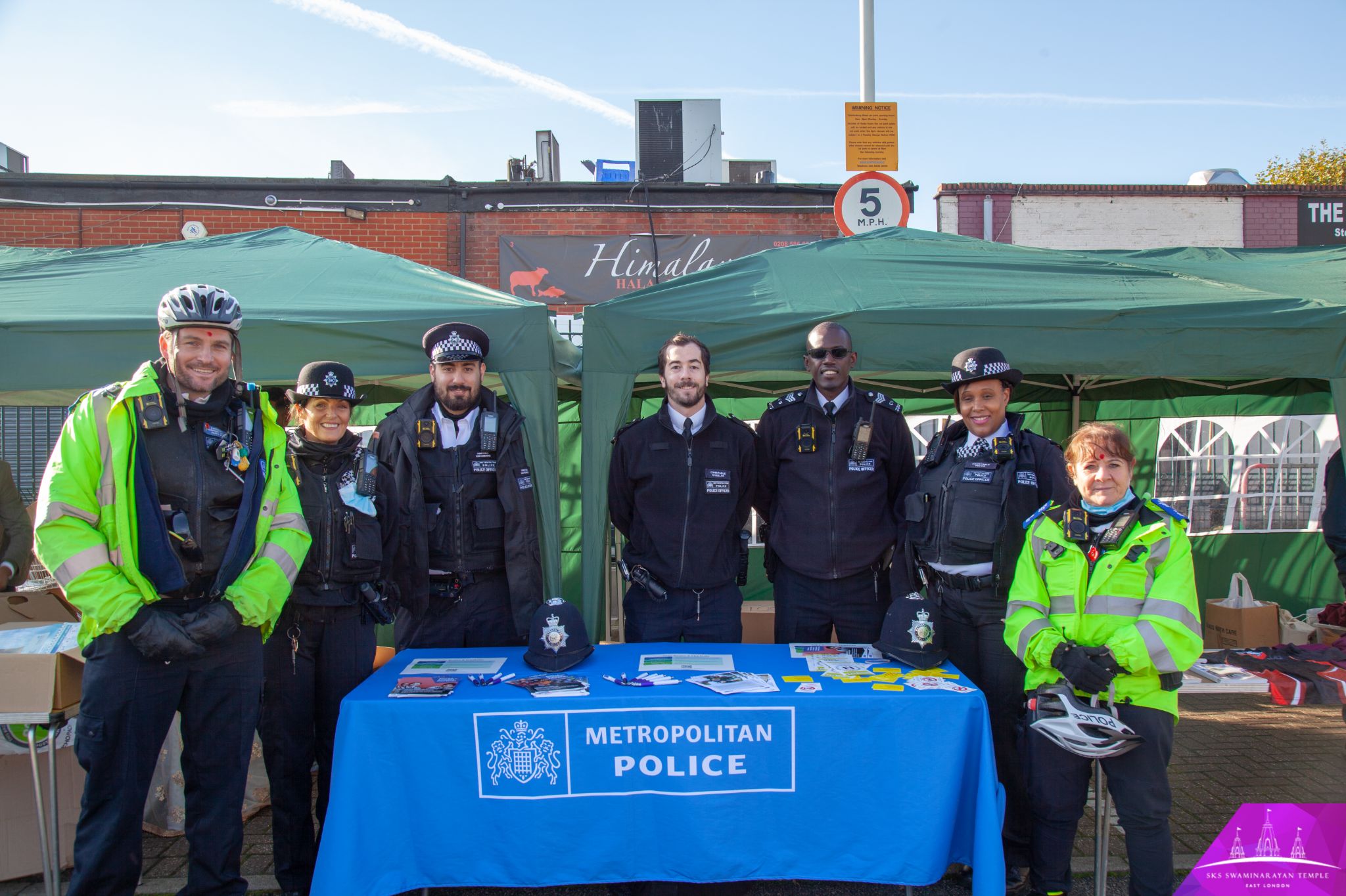 IMG 1035 - ©1987-2017 SKS Swaminarayan Temple East London