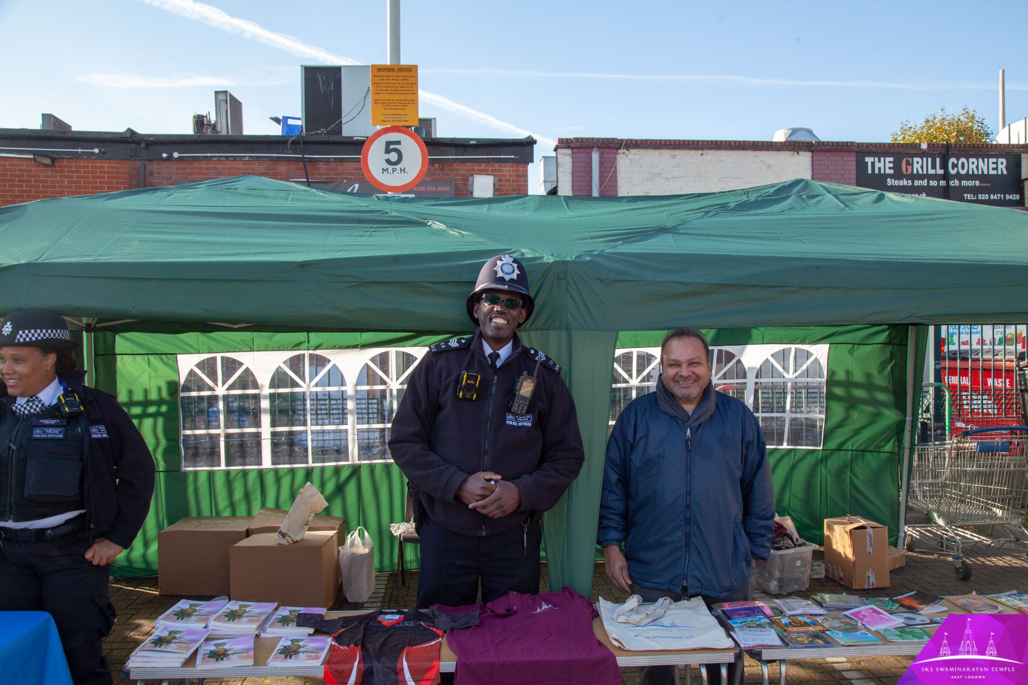 IMG 1039 - ©1987-2017 SKS Swaminarayan Temple East London