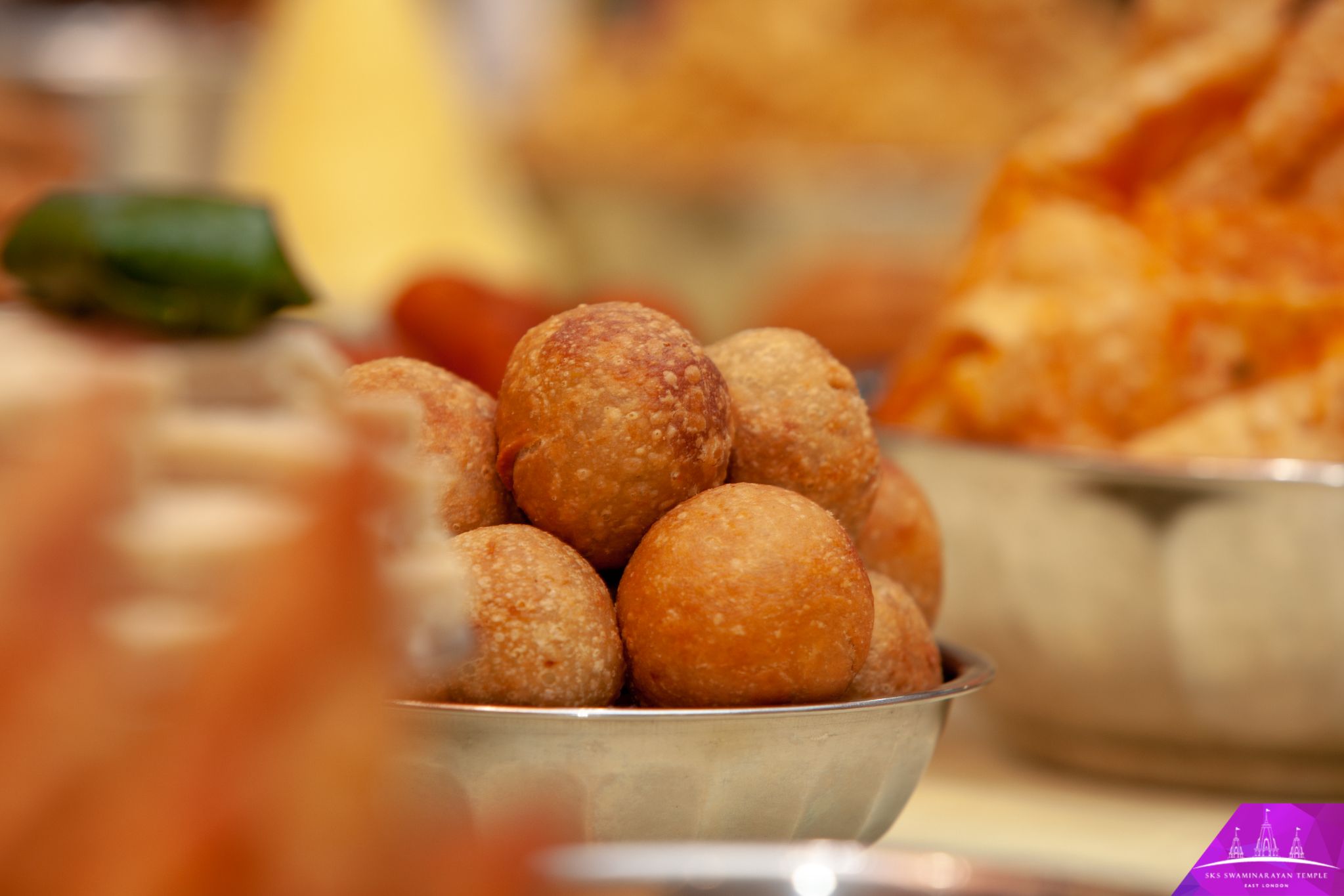 ©1987-2017 SKS Swaminarayan Temple East London