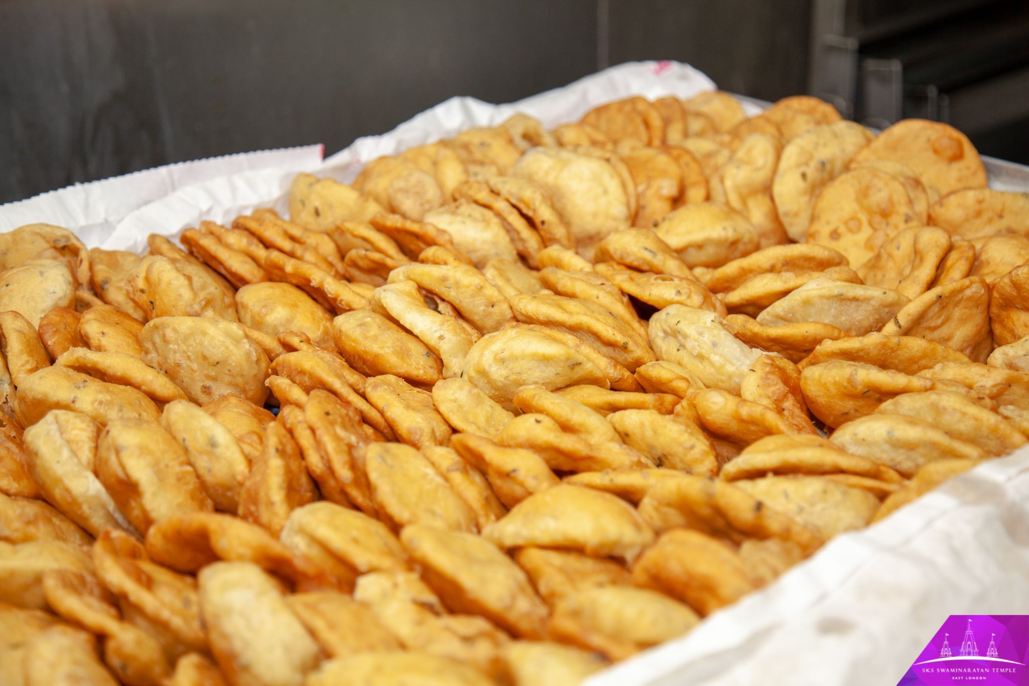 ©1987-2017 SKS Swaminarayan Temple East London