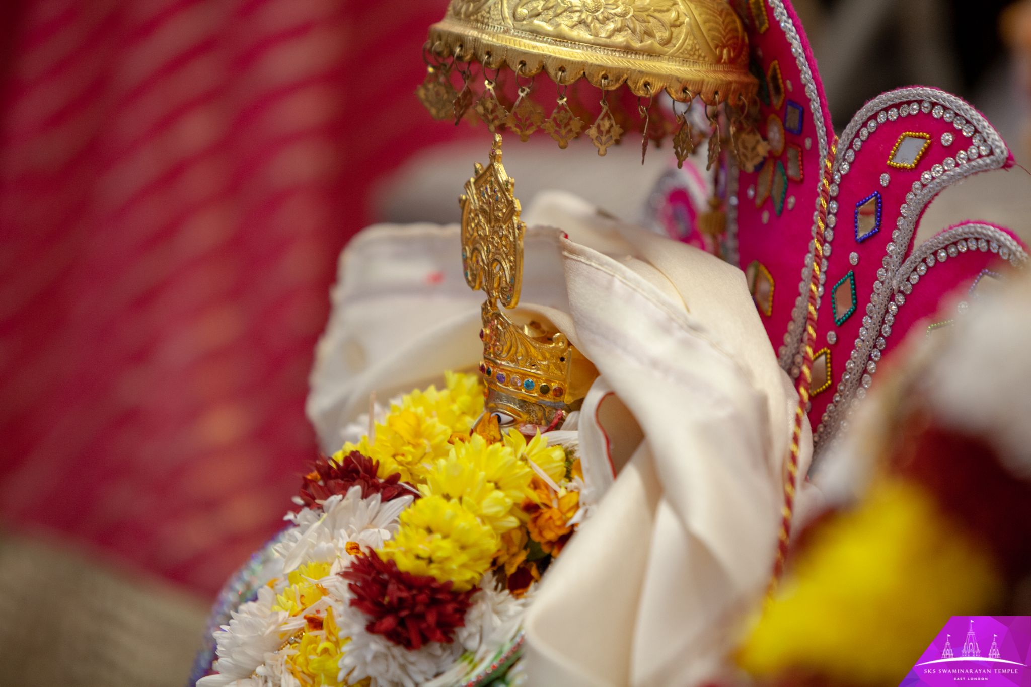 ©1987-2017 SKS Swaminarayan Temple East London