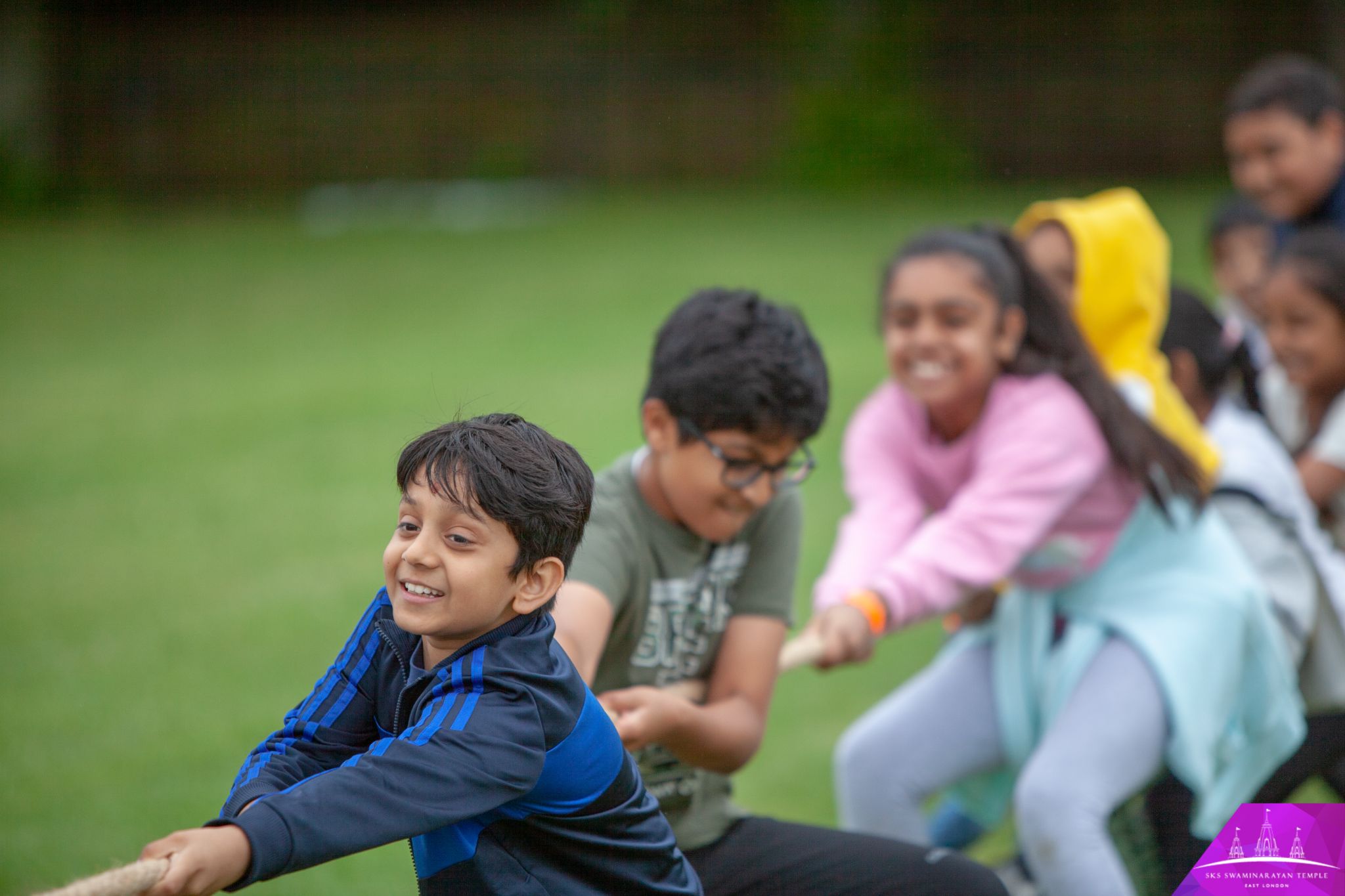 ©1987-2017 SKS Swaminarayan Temple East London