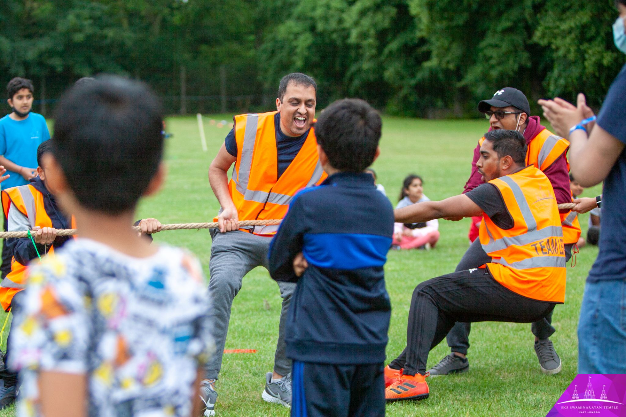 ©1987-2017 SKS Swaminarayan Temple East London