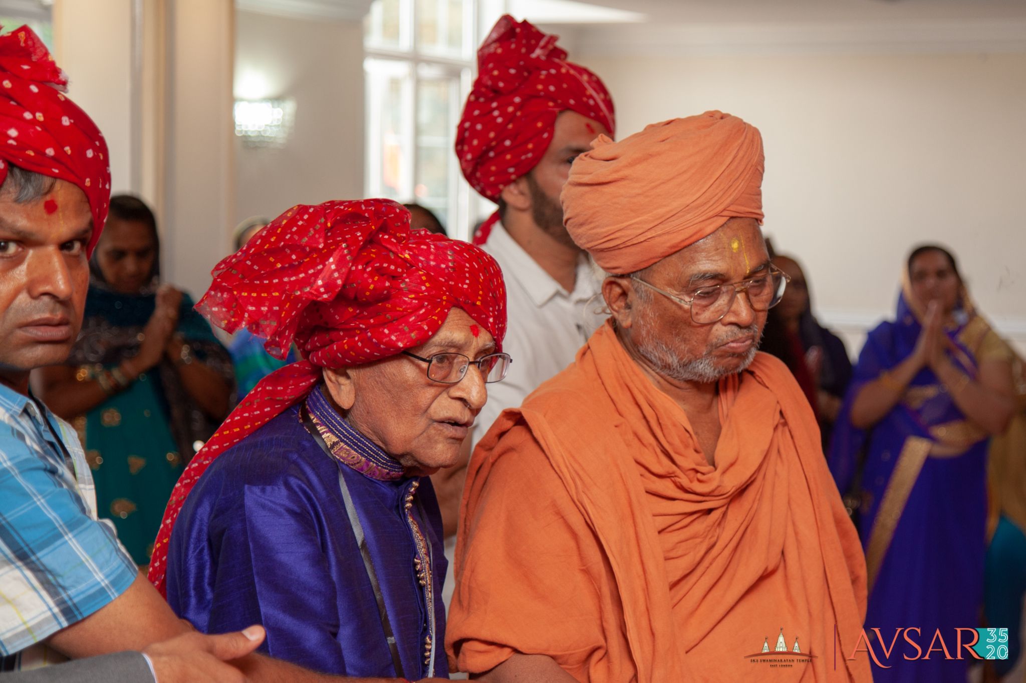 ©1987-2017 SKS Swaminarayan Temple East London