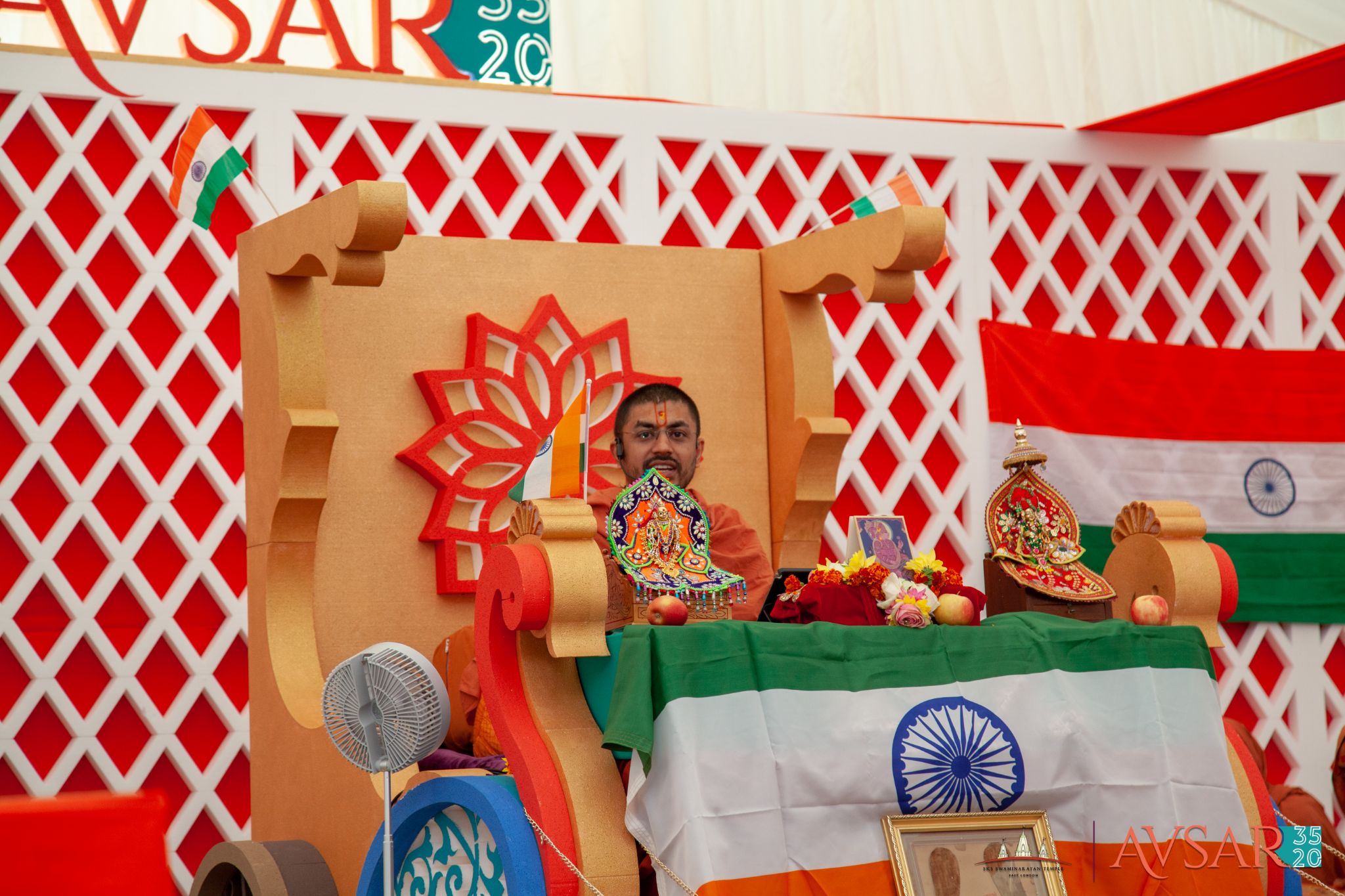 IMG 0037 - ©1987-2017 SKS Swaminarayan Temple East London