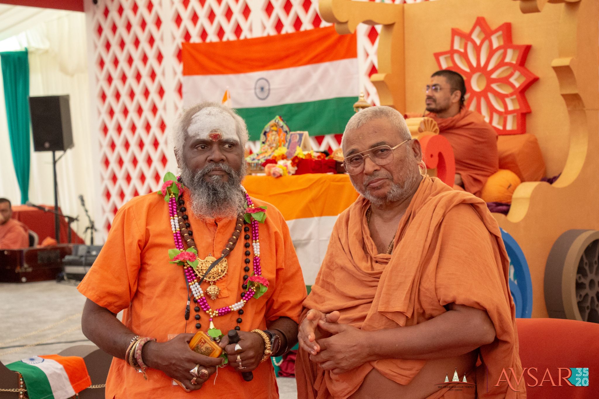 IMG 6044 - ©1987-2017 SKS Swaminarayan Temple East London