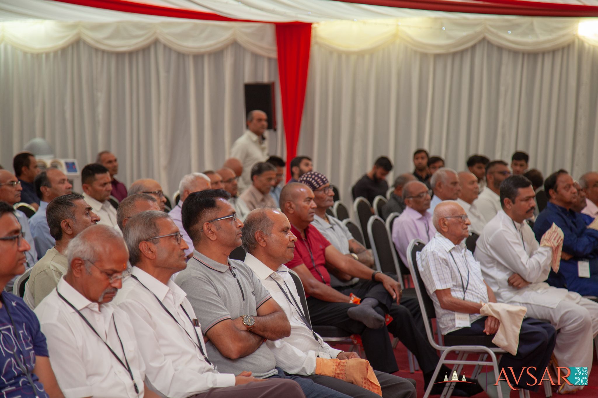 ©1987-2017 SKS Swaminarayan Temple East London