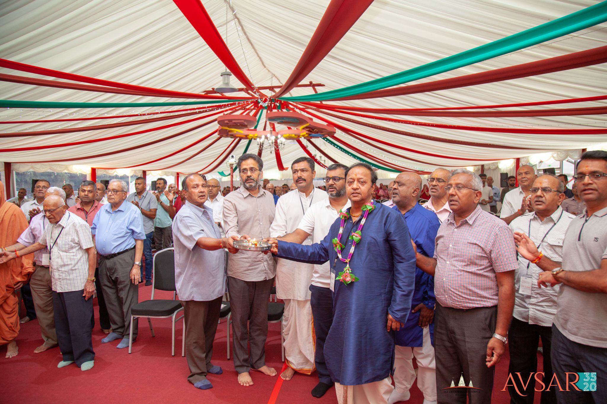 ©1987-2017 SKS Swaminarayan Temple East London