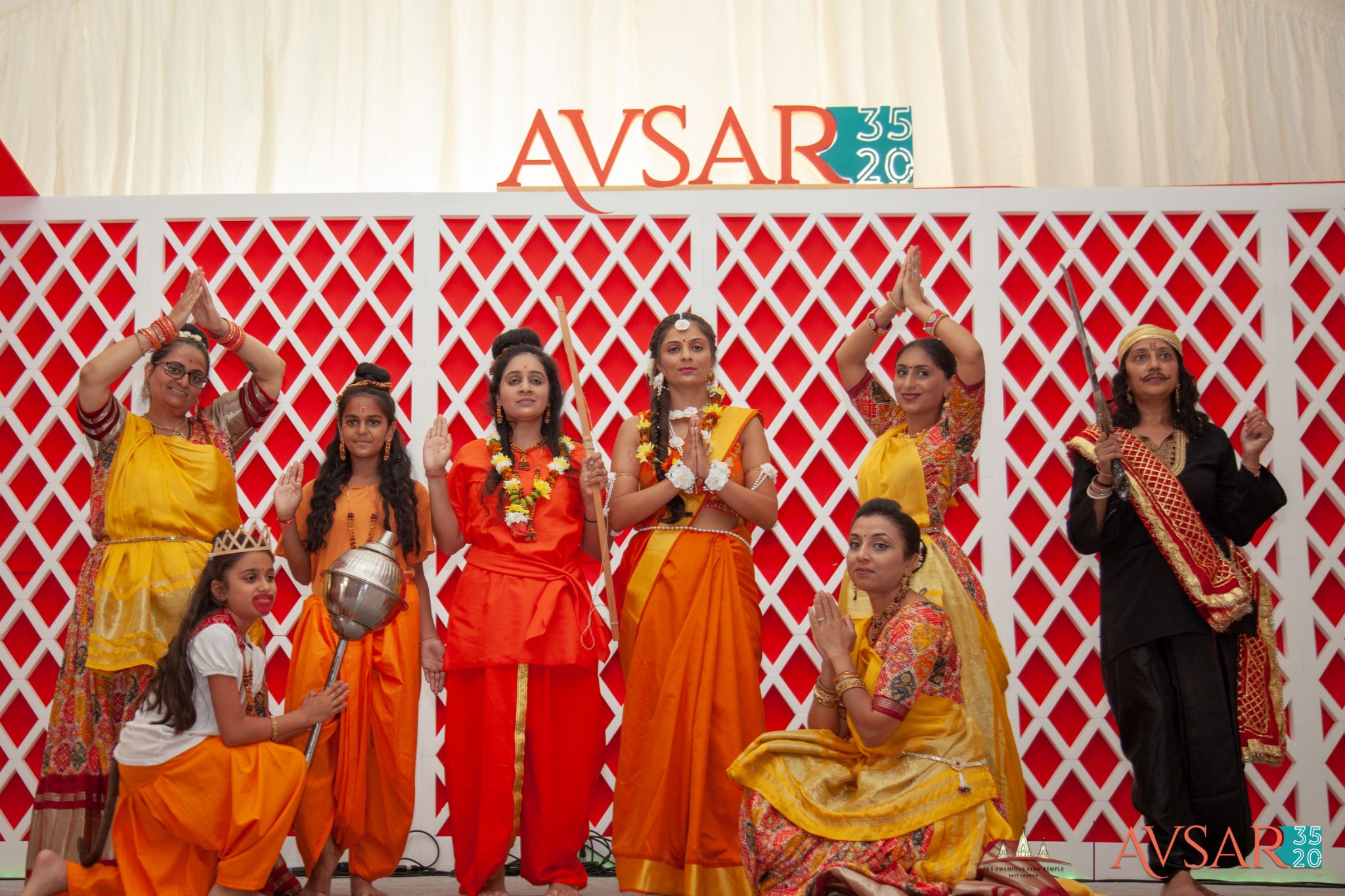 ©1987-2017 SKS Swaminarayan Temple East London