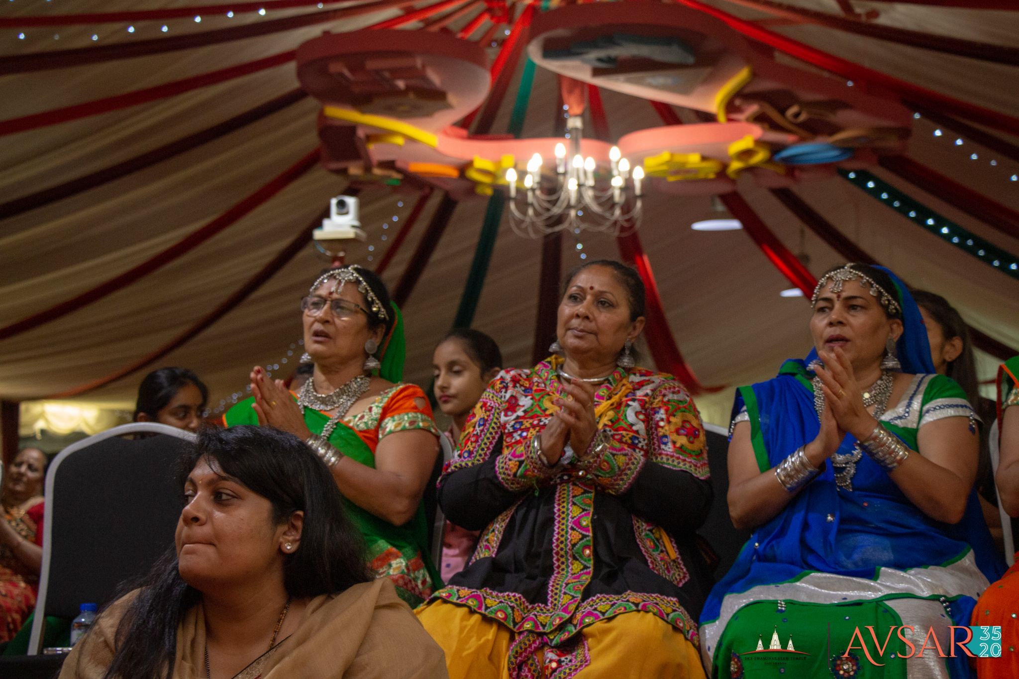 ©1987-2017 SKS Swaminarayan Temple East London