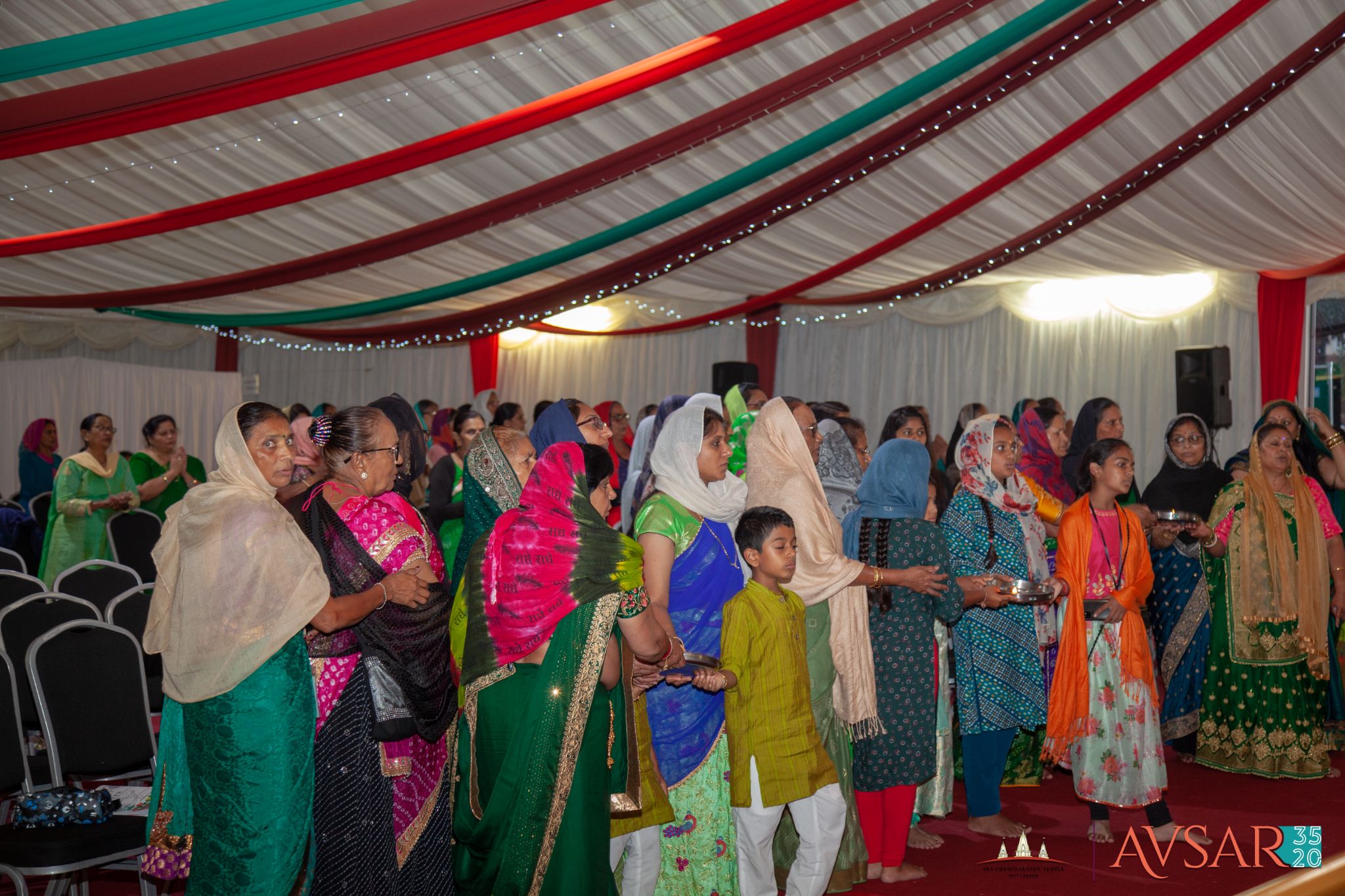 ©1987-2017 SKS Swaminarayan Temple East London