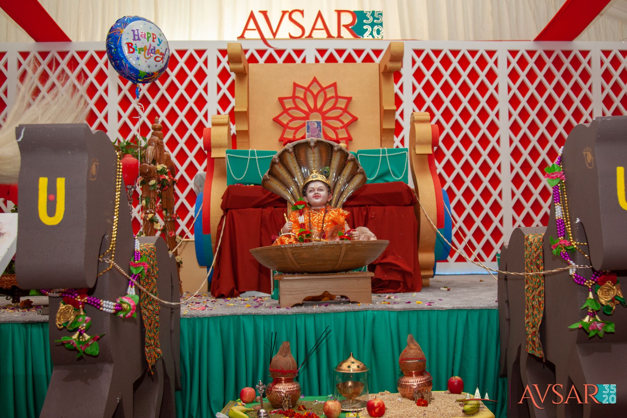 IMG 1141 - ©1987-2017 SKS Swaminarayan Temple East London