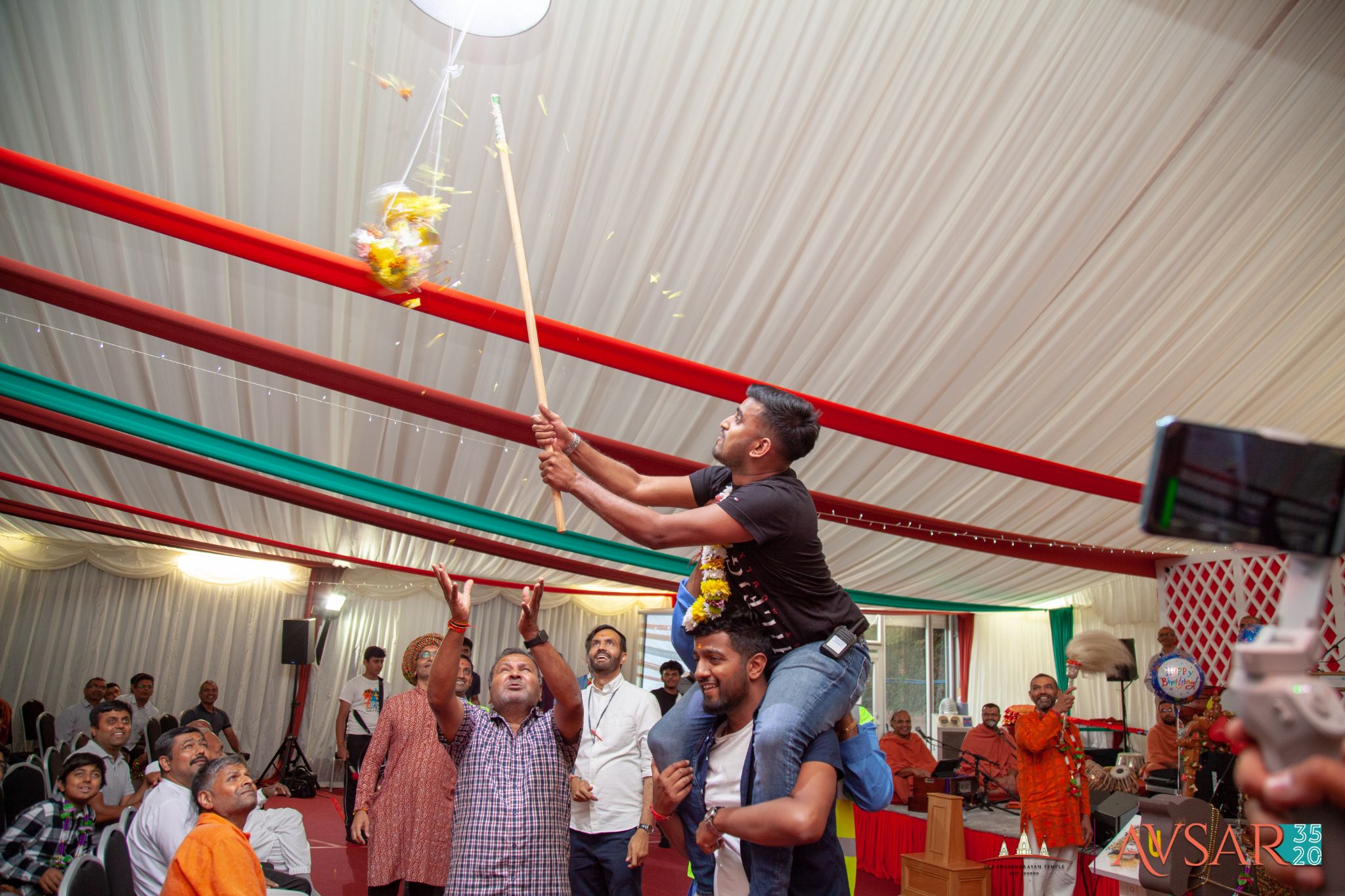 IMG 1150 - ©1987-2017 SKS Swaminarayan Temple East London