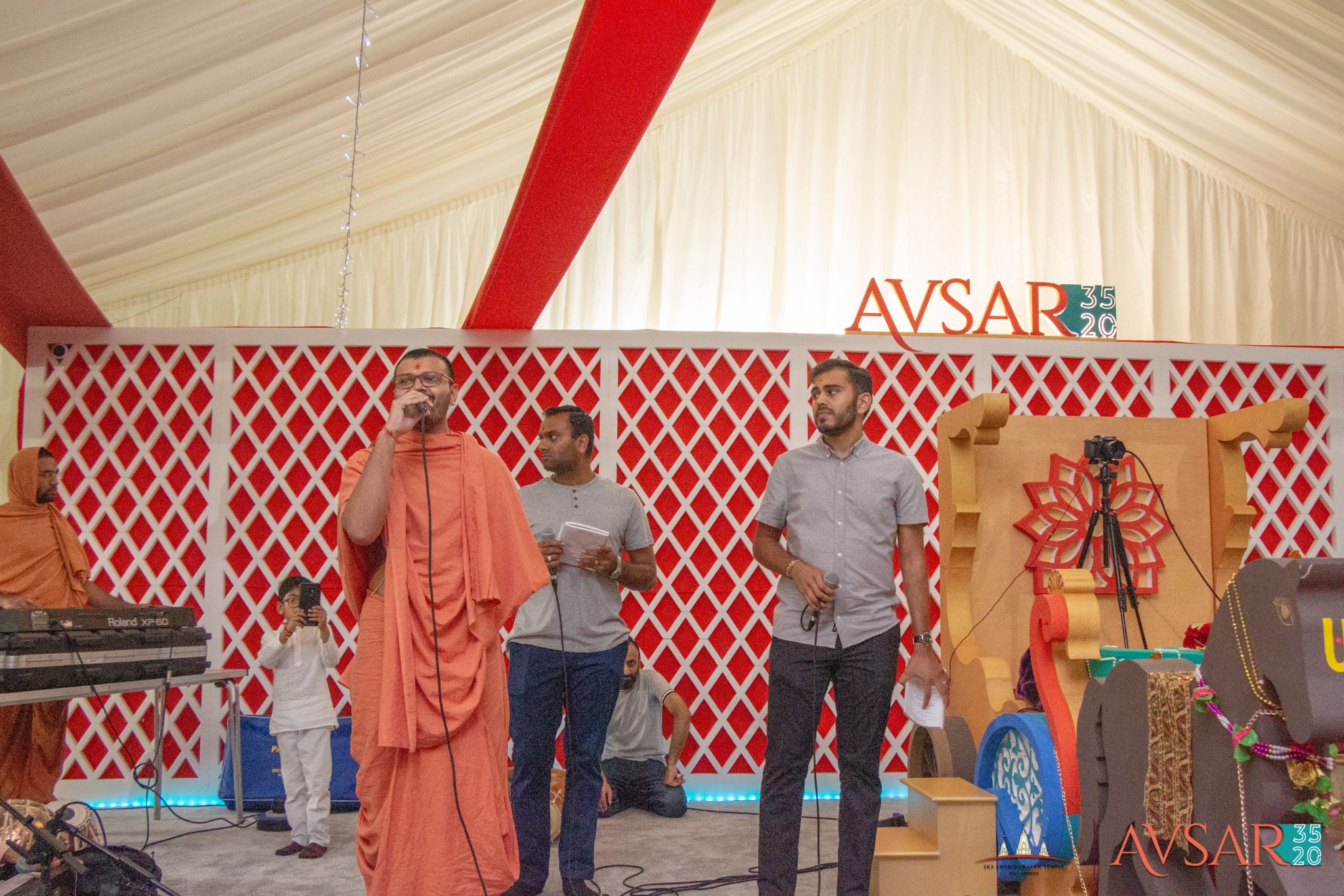 IMG 8296 - ©1987-2017 SKS Swaminarayan Temple East London