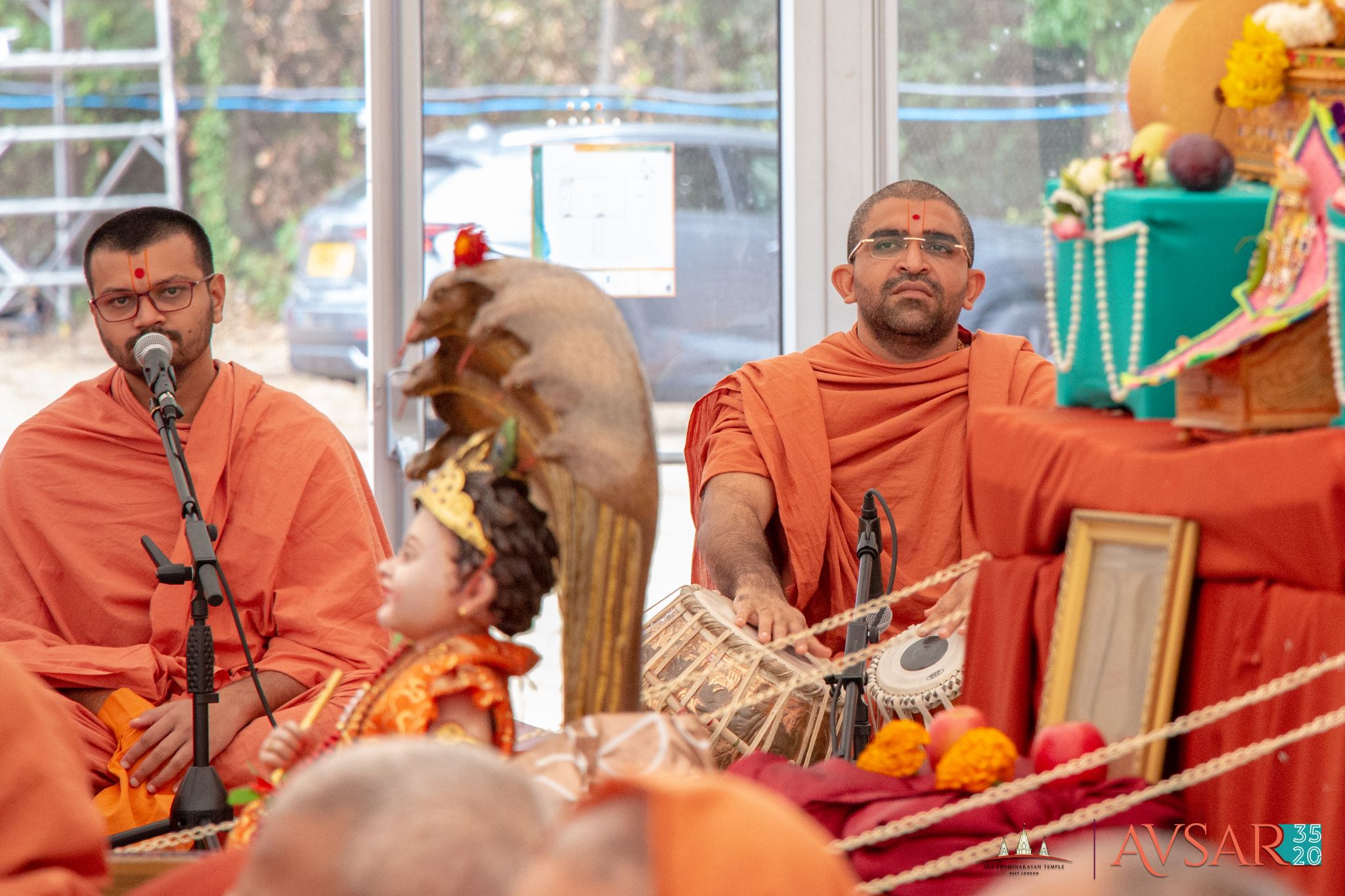 ©1987-2017 SKS Swaminarayan Temple East London