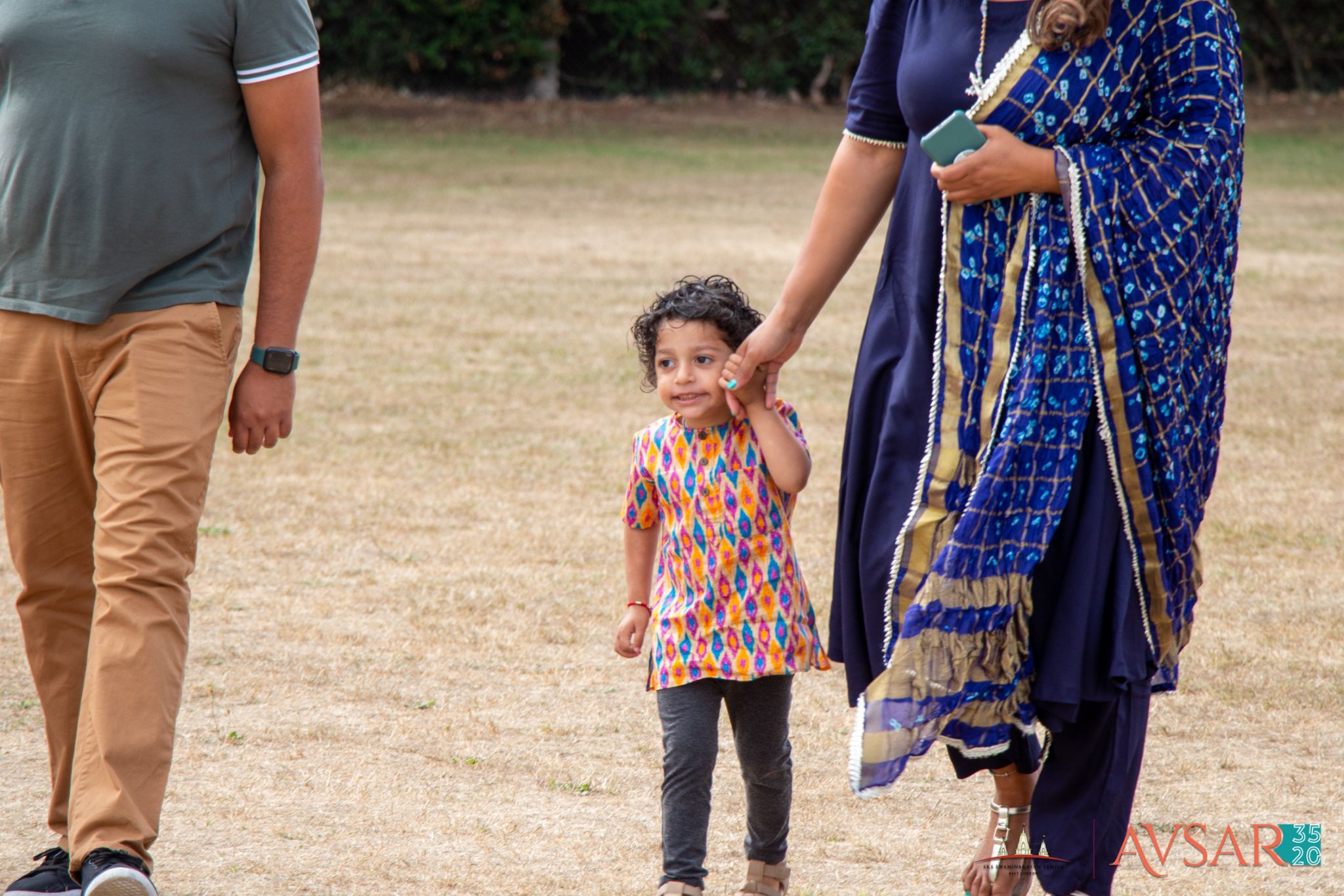 ©1987-2017 SKS Swaminarayan Temple East London